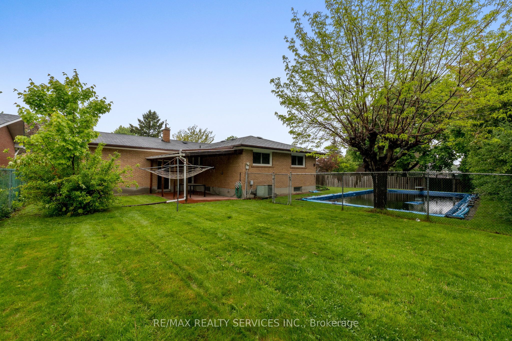 257 Elizabeth Street Property Photo 42
