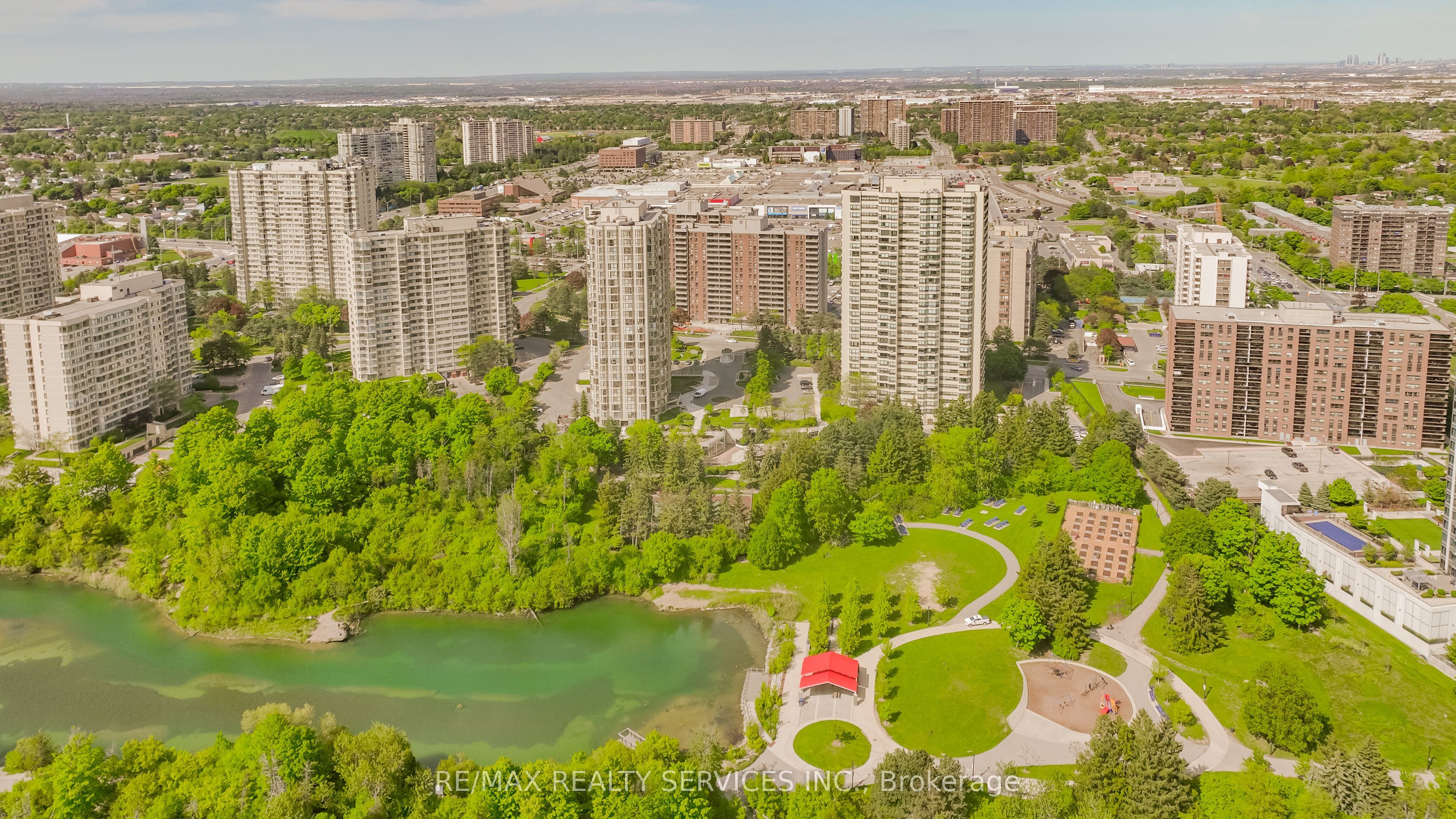 #2802 - 8 Lisa Street Property Photo 1