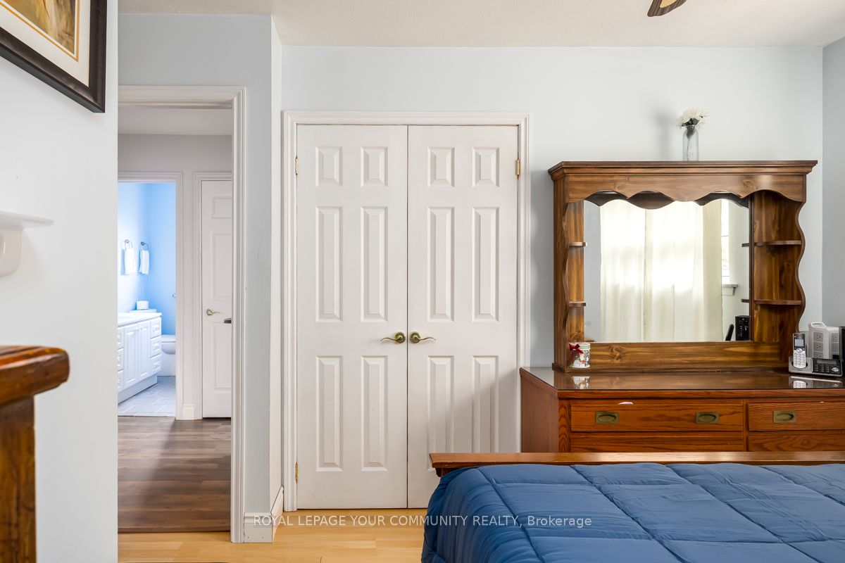 16 Midhurst Drive Property Photo 14