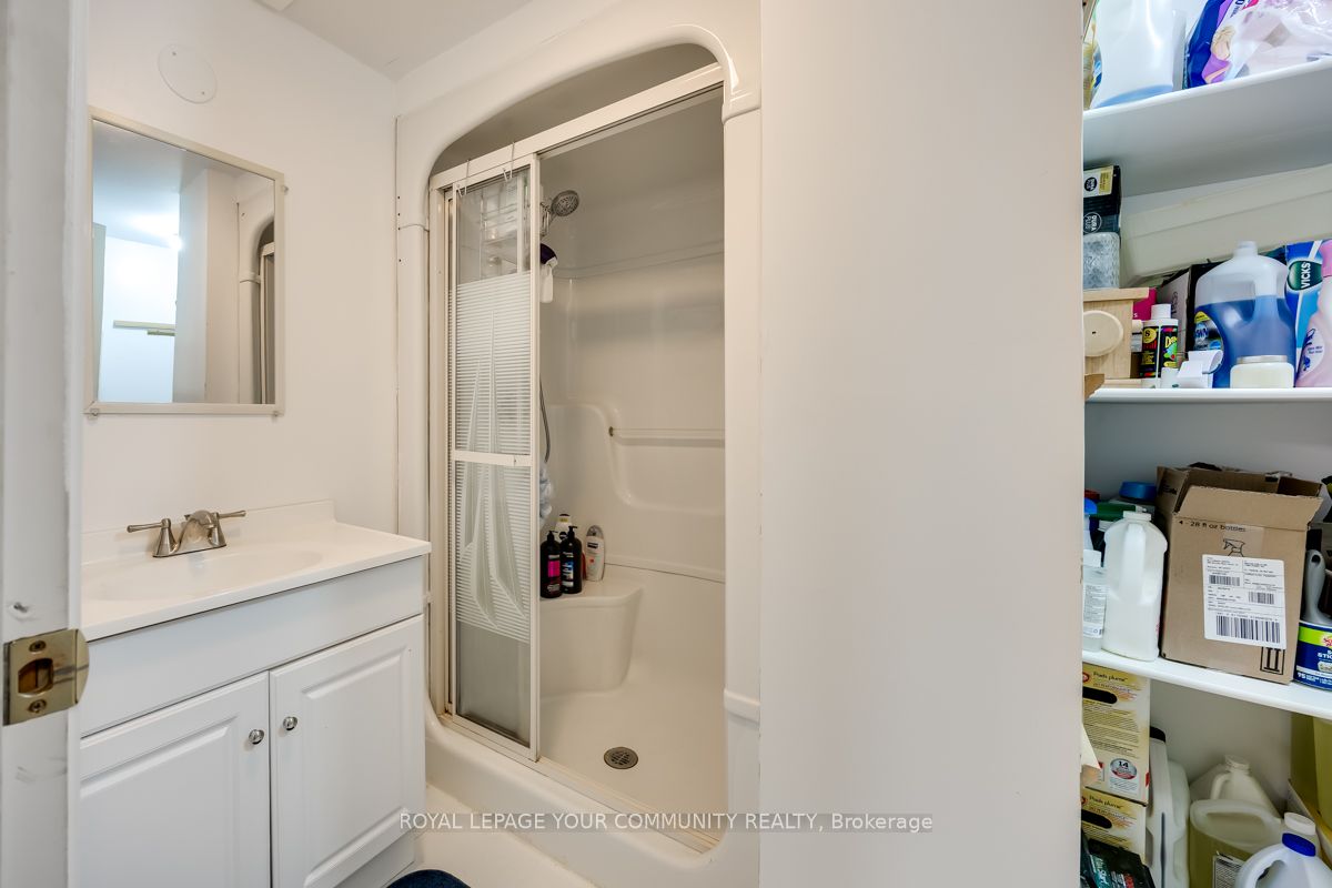 16 Midhurst Drive Property Photo 24
