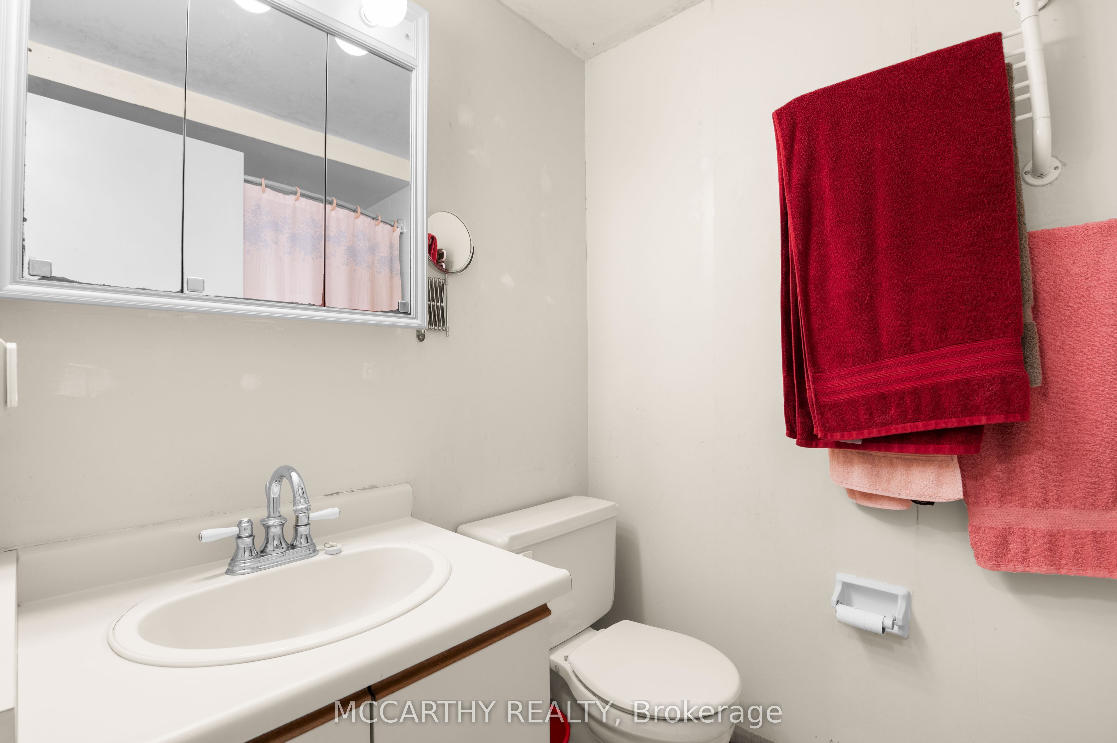 116 Goldgate Crescent Property Photo 33