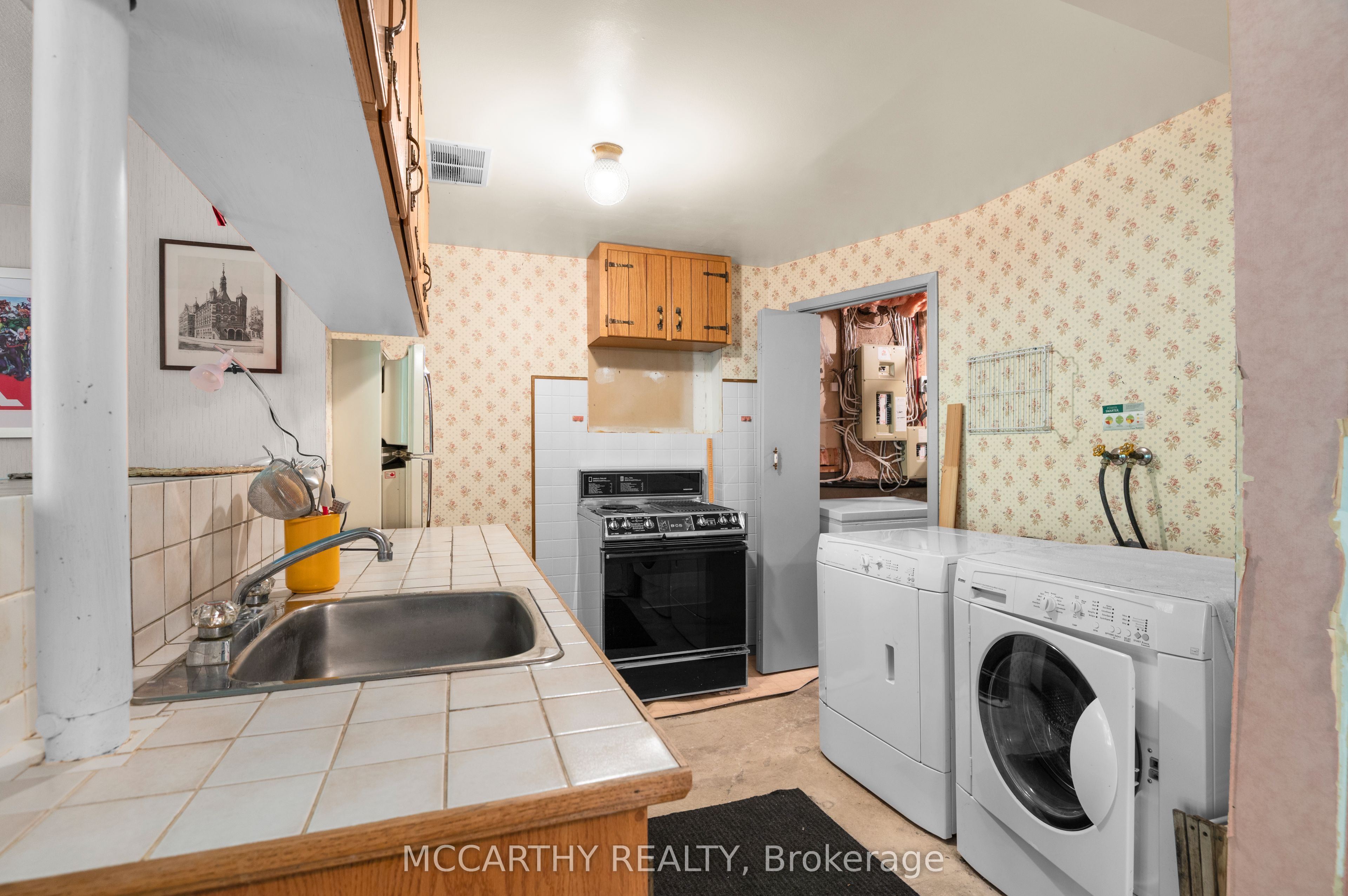 116 Goldgate Crescent Property Photo 38