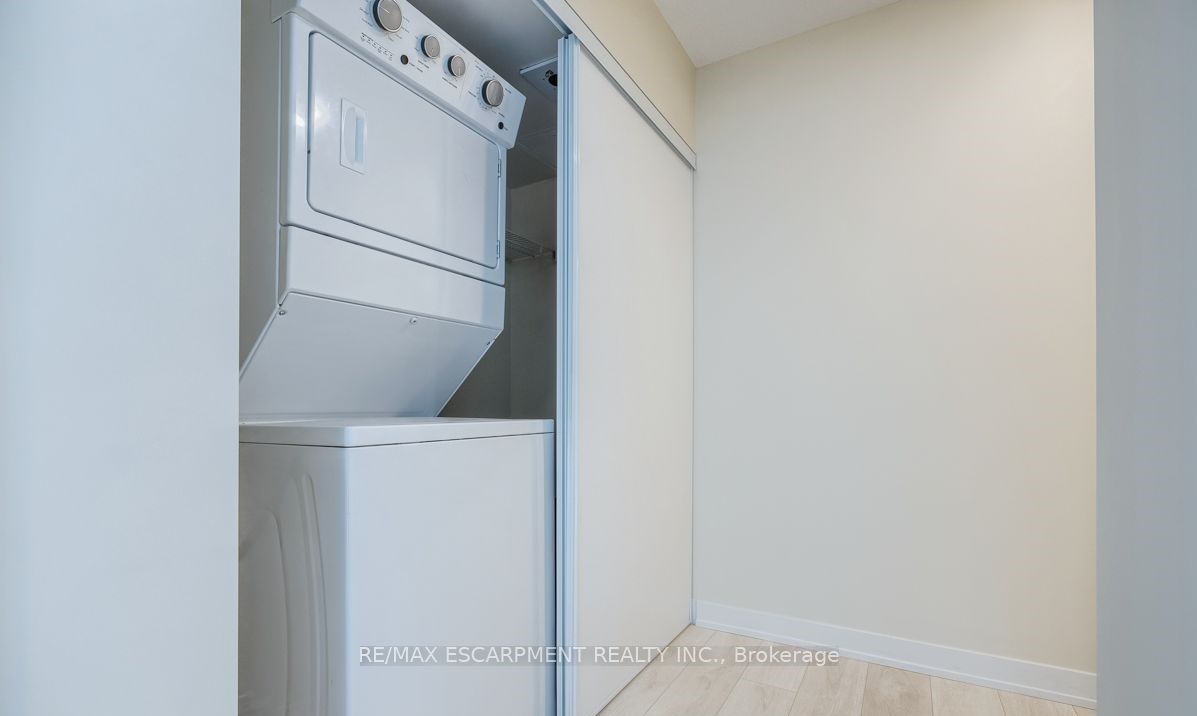 1119 Cooke Boulevard B223 Property Photo 14