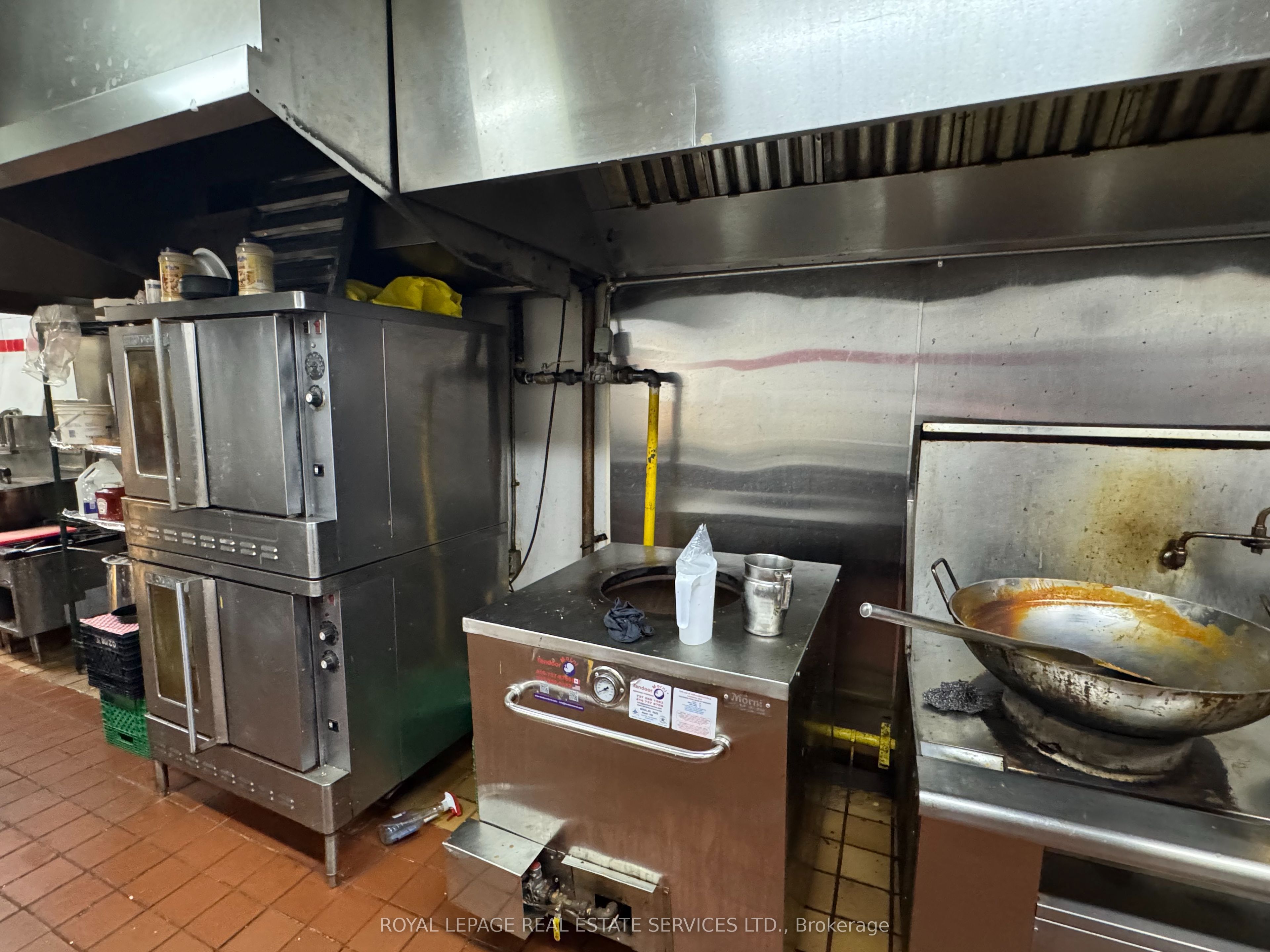 6430 Erin Mills Parkway Property Photo 7