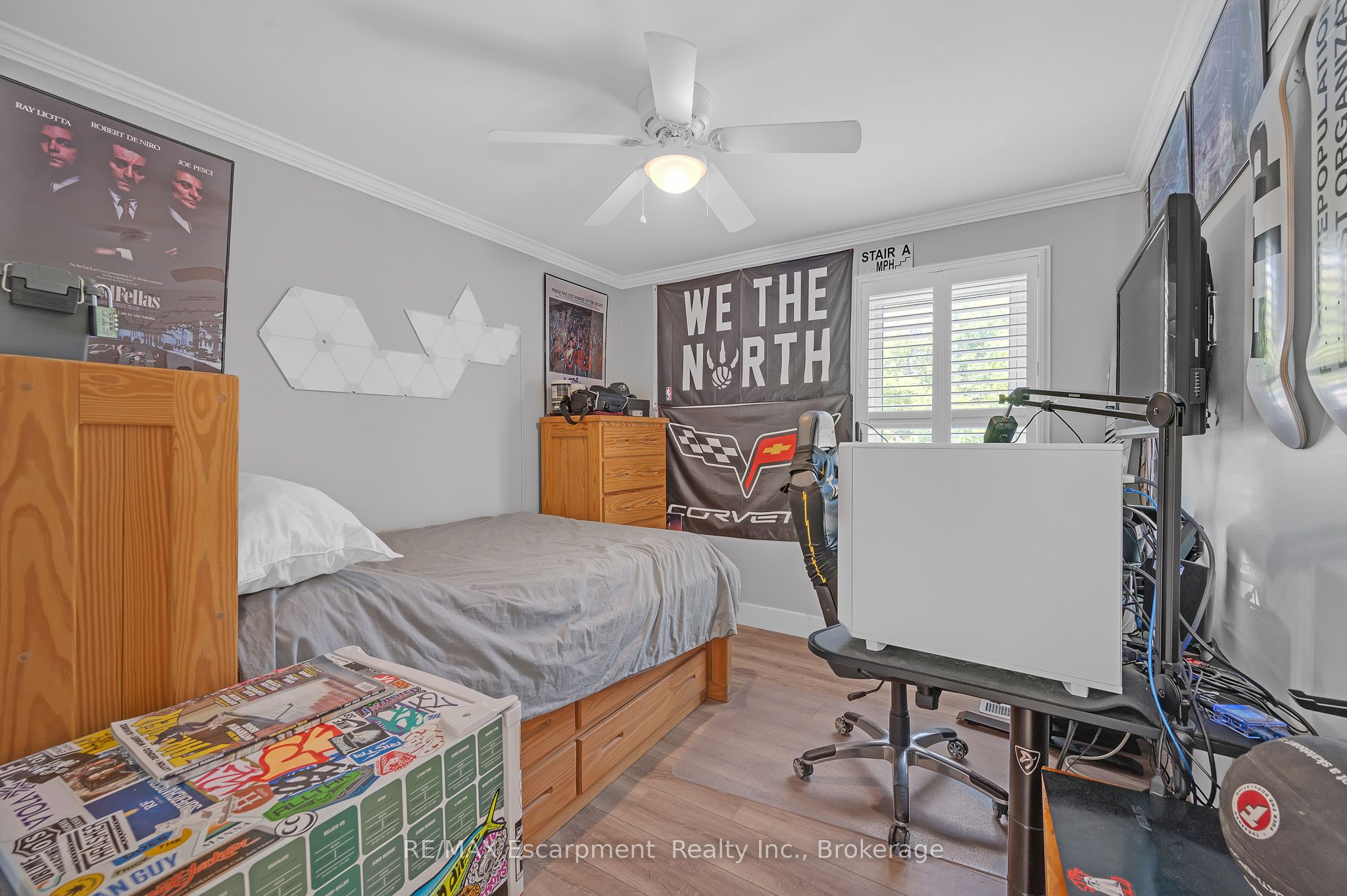 2482 Waterford Street Property Photo 20