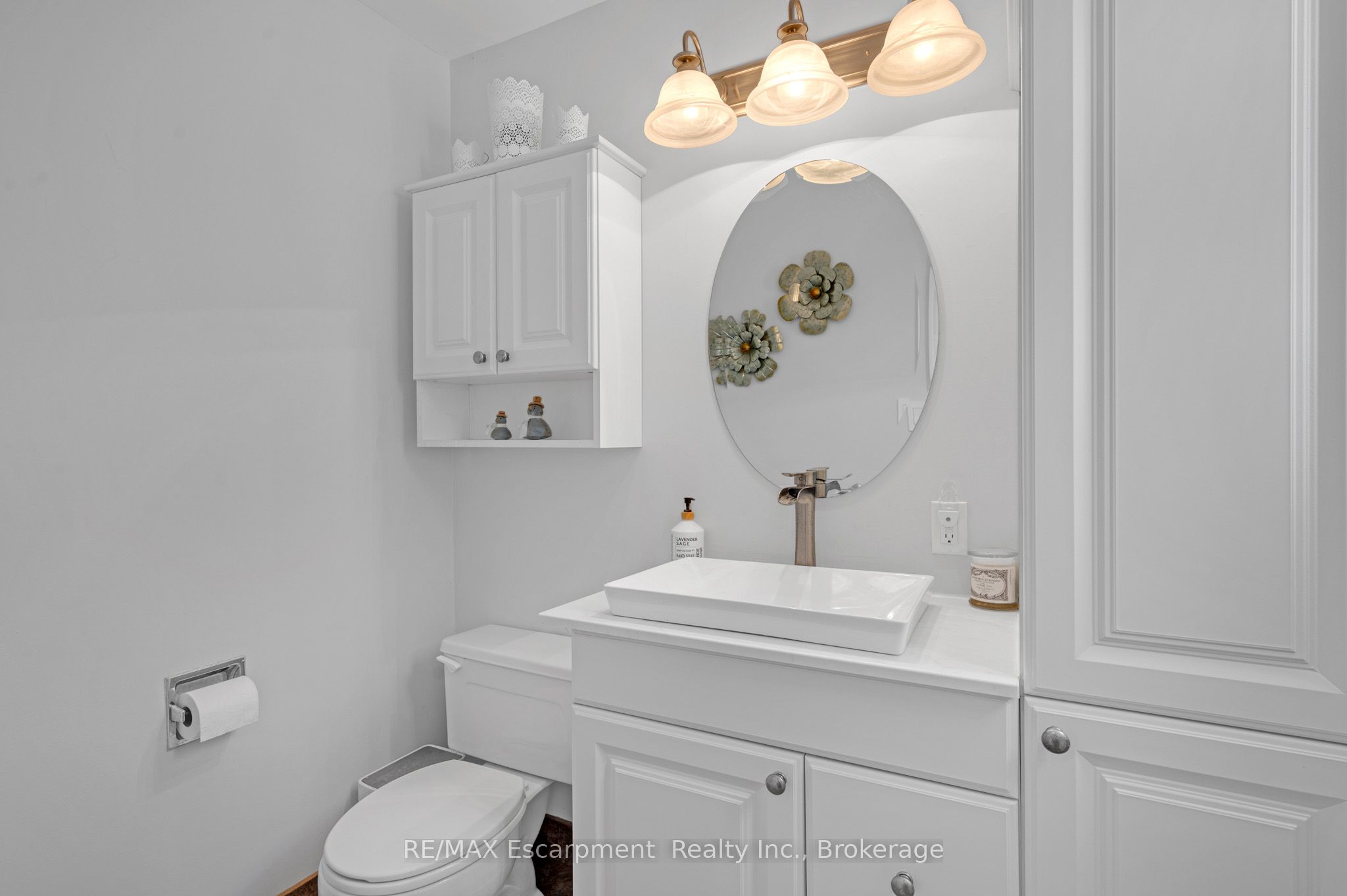 2482 Waterford Street Property Photo 26