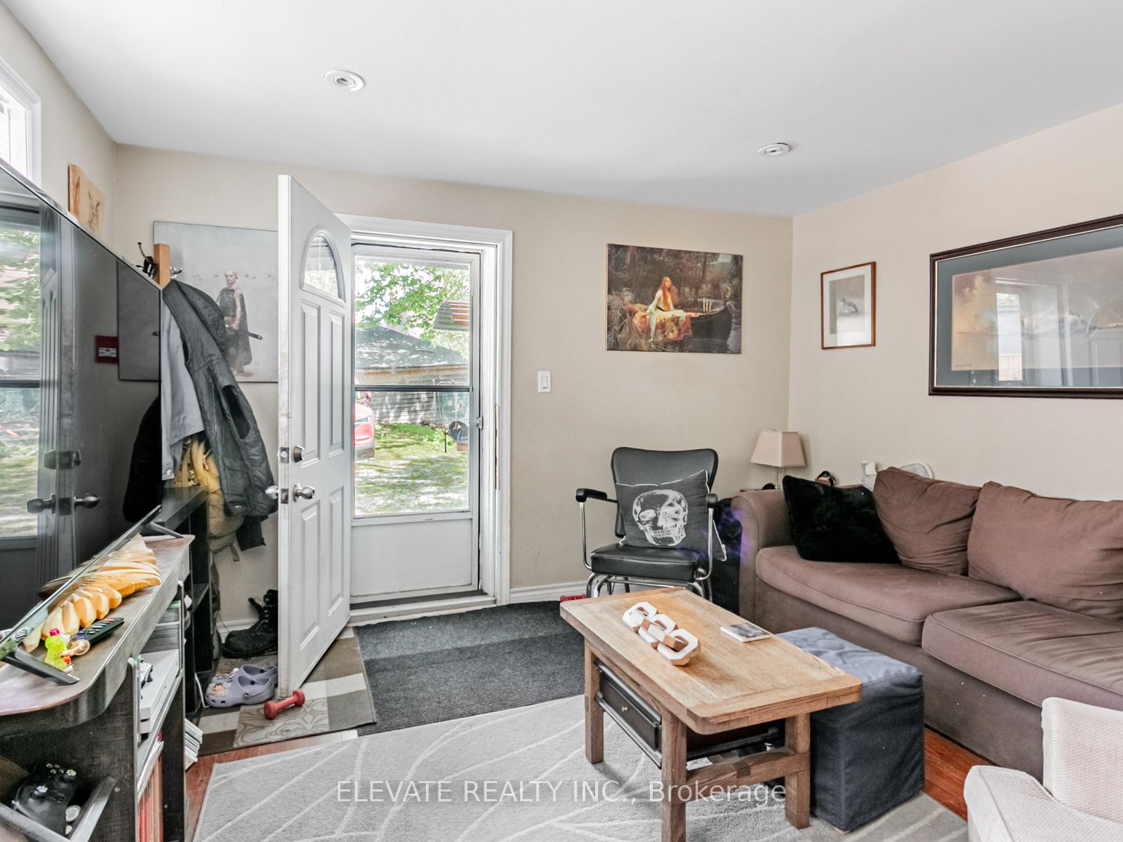 62 Harvard Avenue Property Photo 3