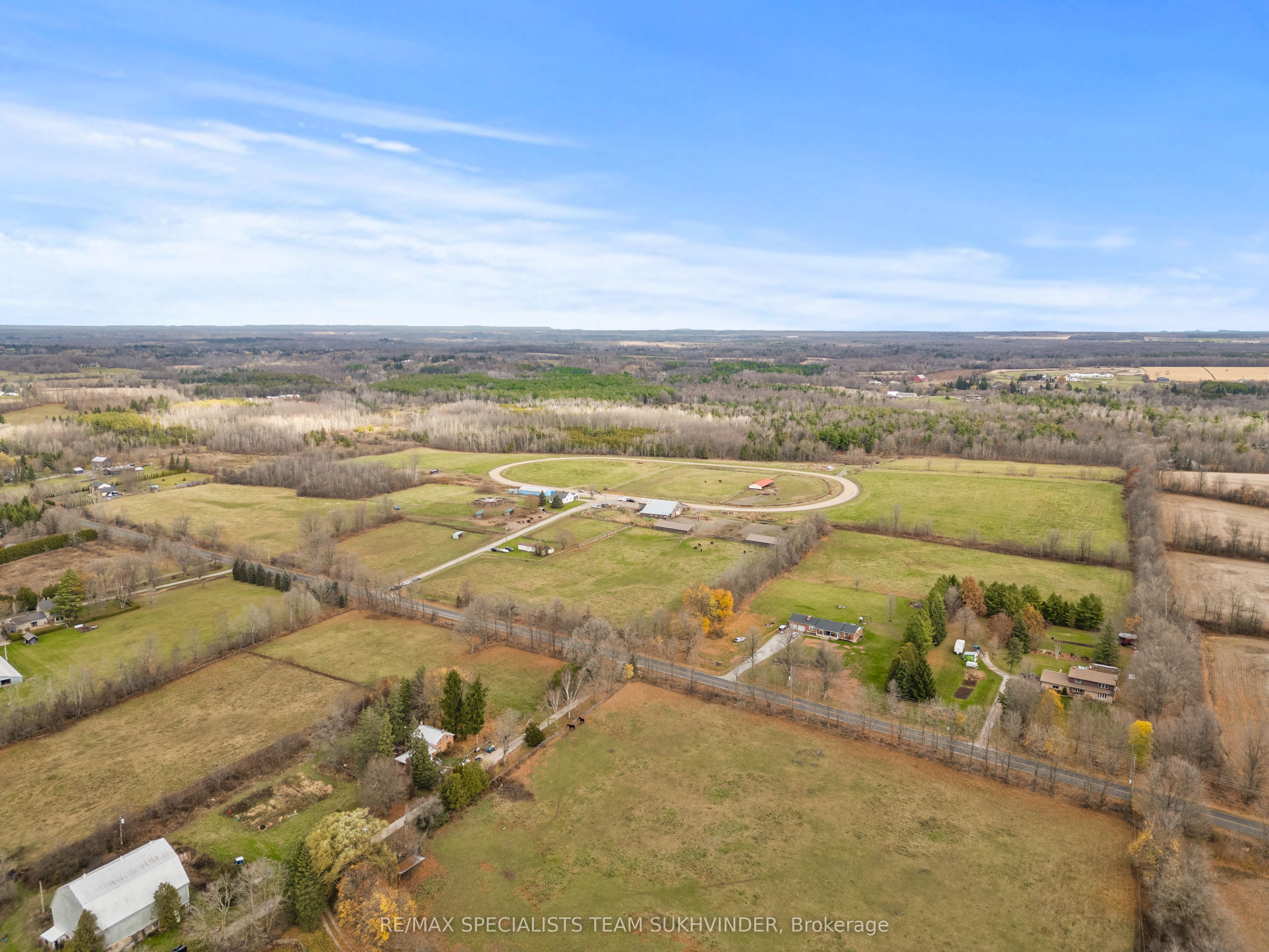 10253 Second Line Property Photo 5