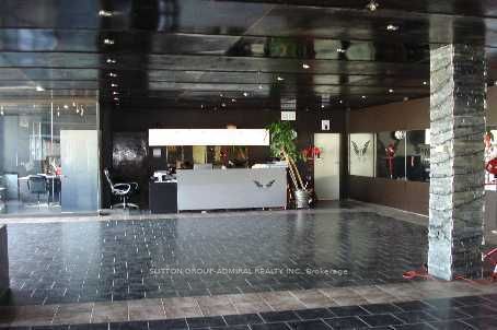 1017 Finch Avenue Property Photo 1