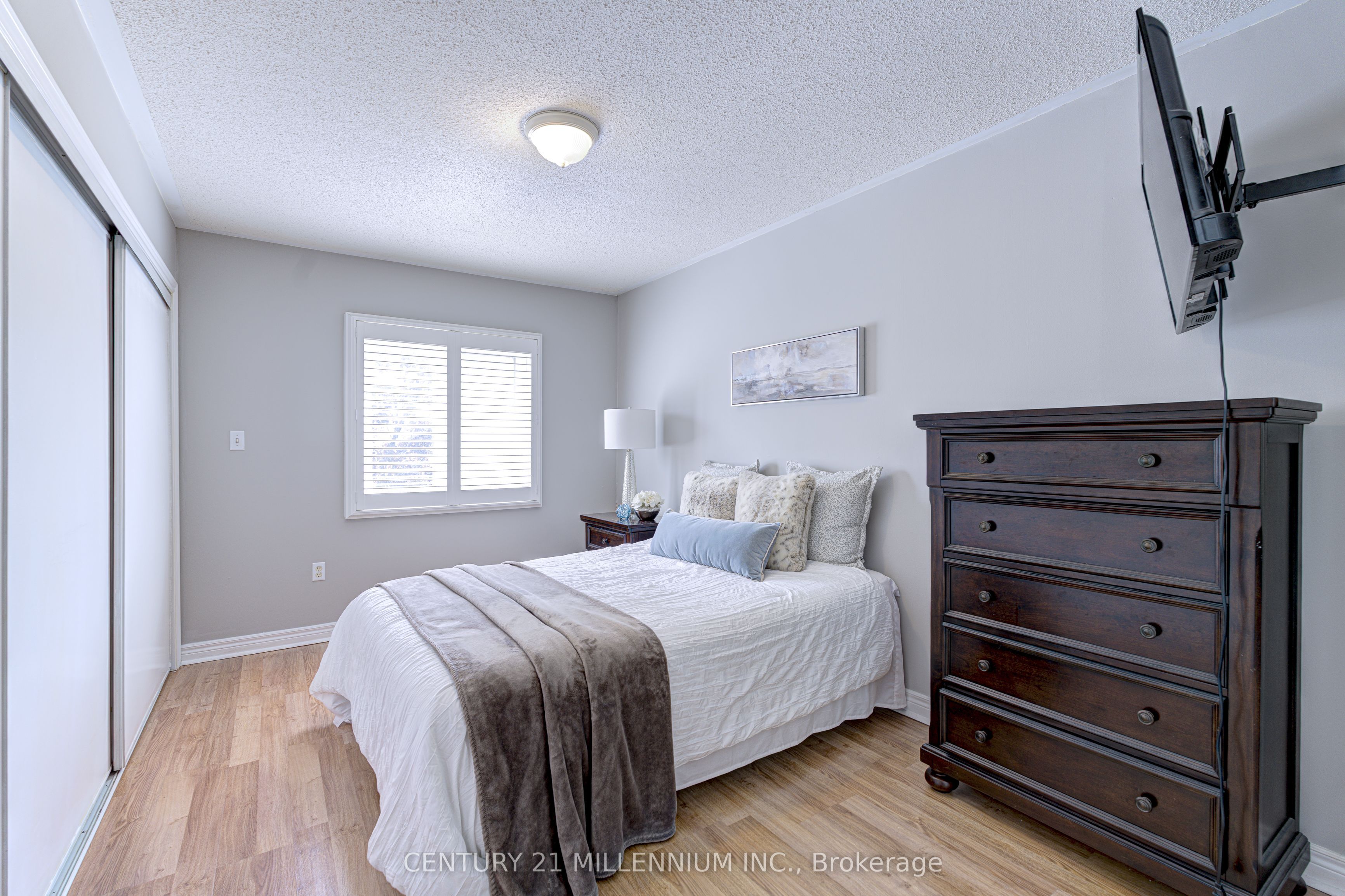 180 Pressed Brick Drive Property Photo 22