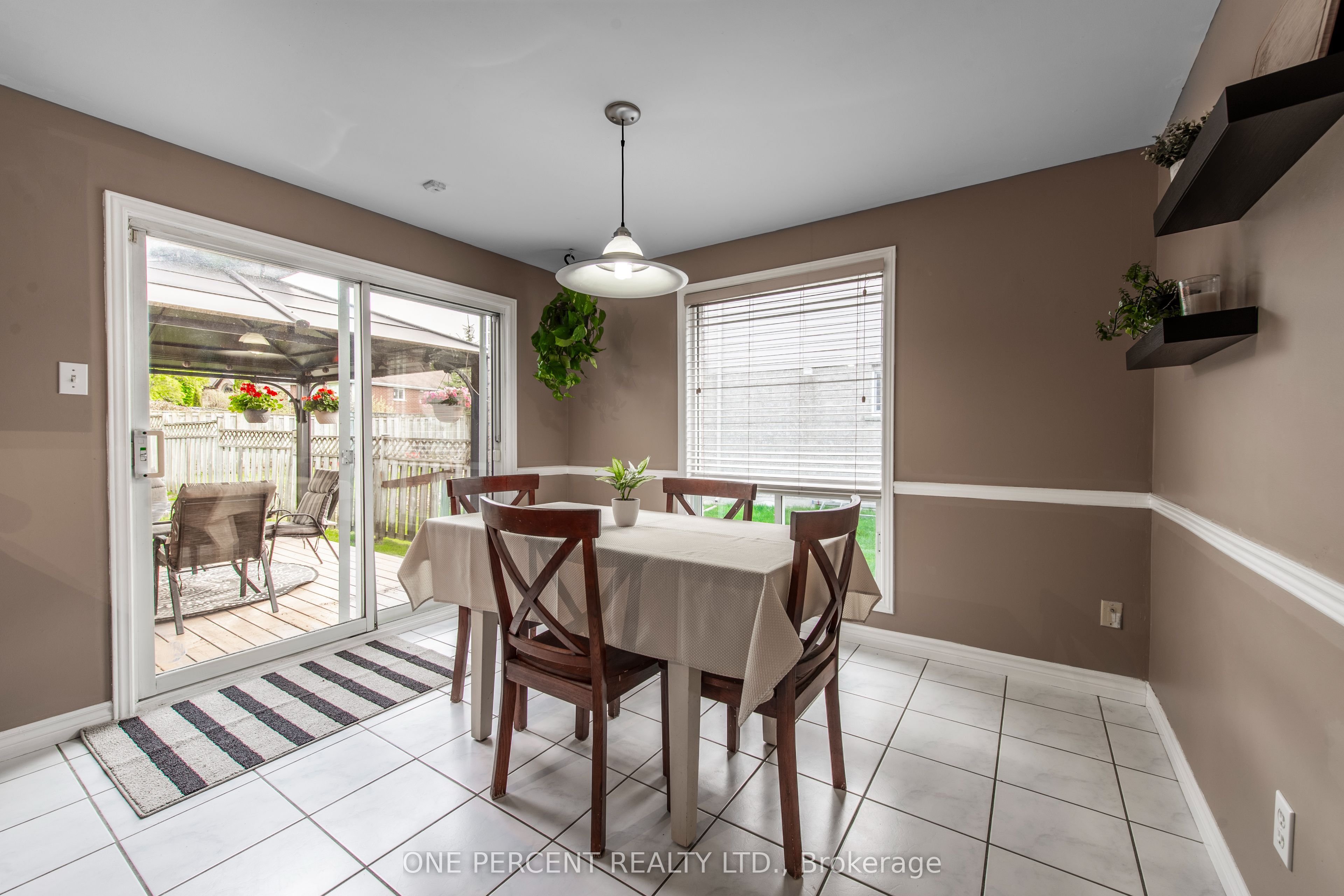 240 Walsh Crescent Property Photo 15