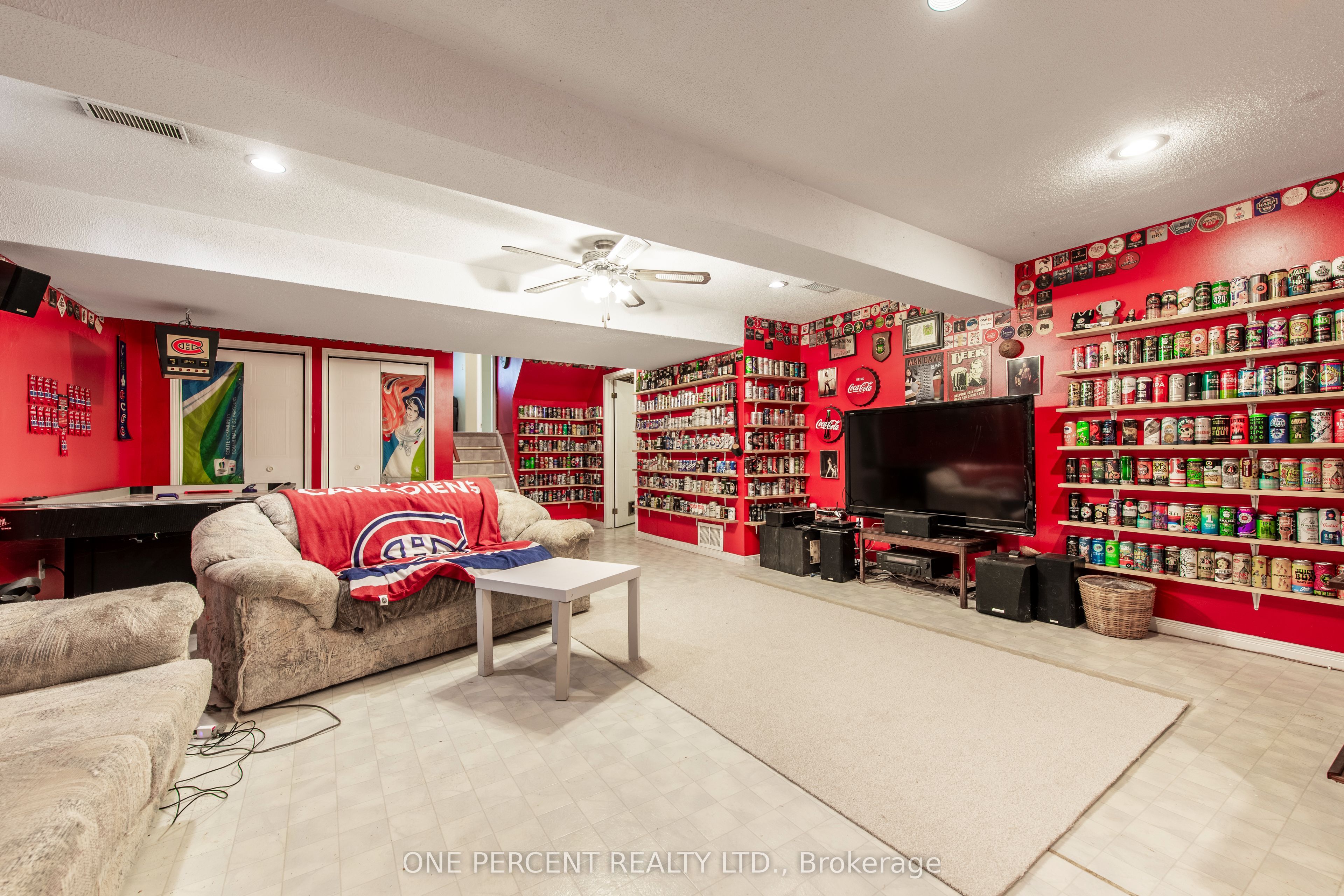 240 Walsh Crescent Property Photo 31