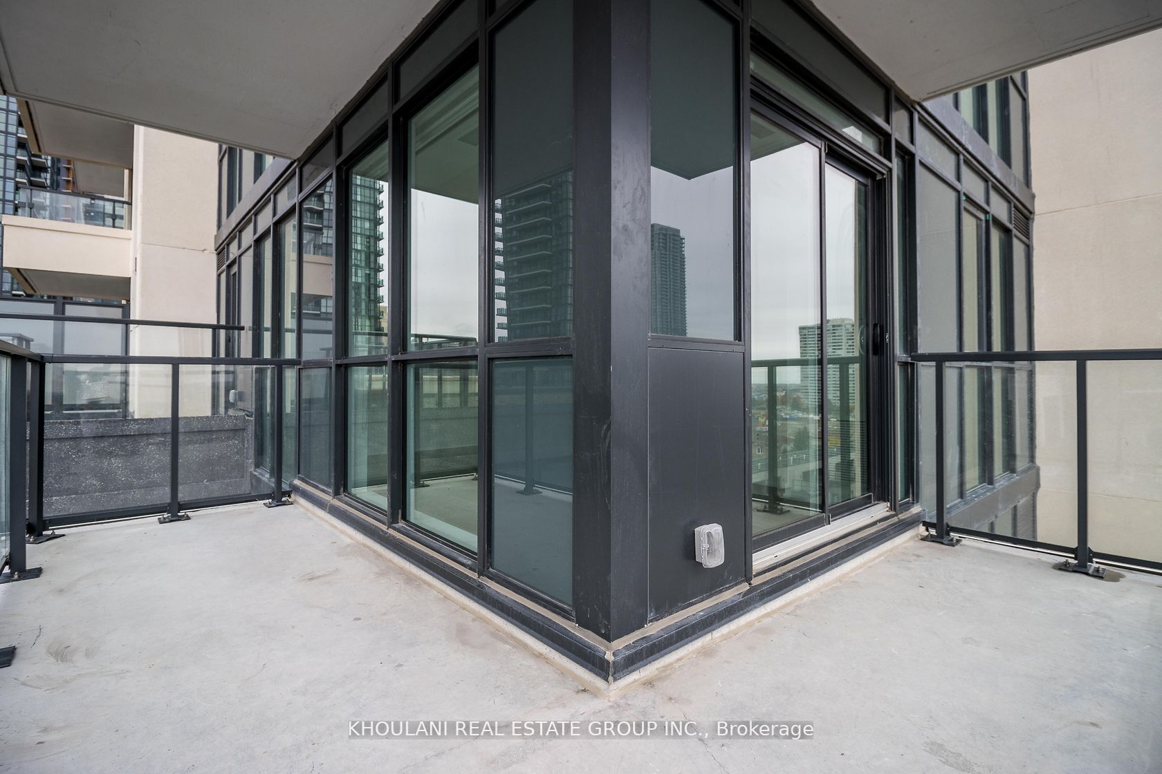 #812 - 4055 Parkside Village Drive Property Photo 24