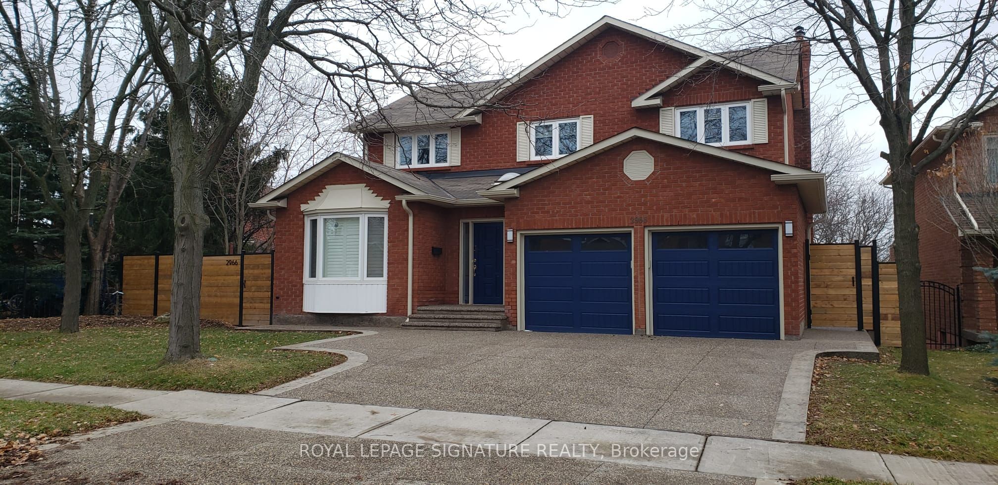 #upper - 2966 Caradoc Lane Property Photo 2
