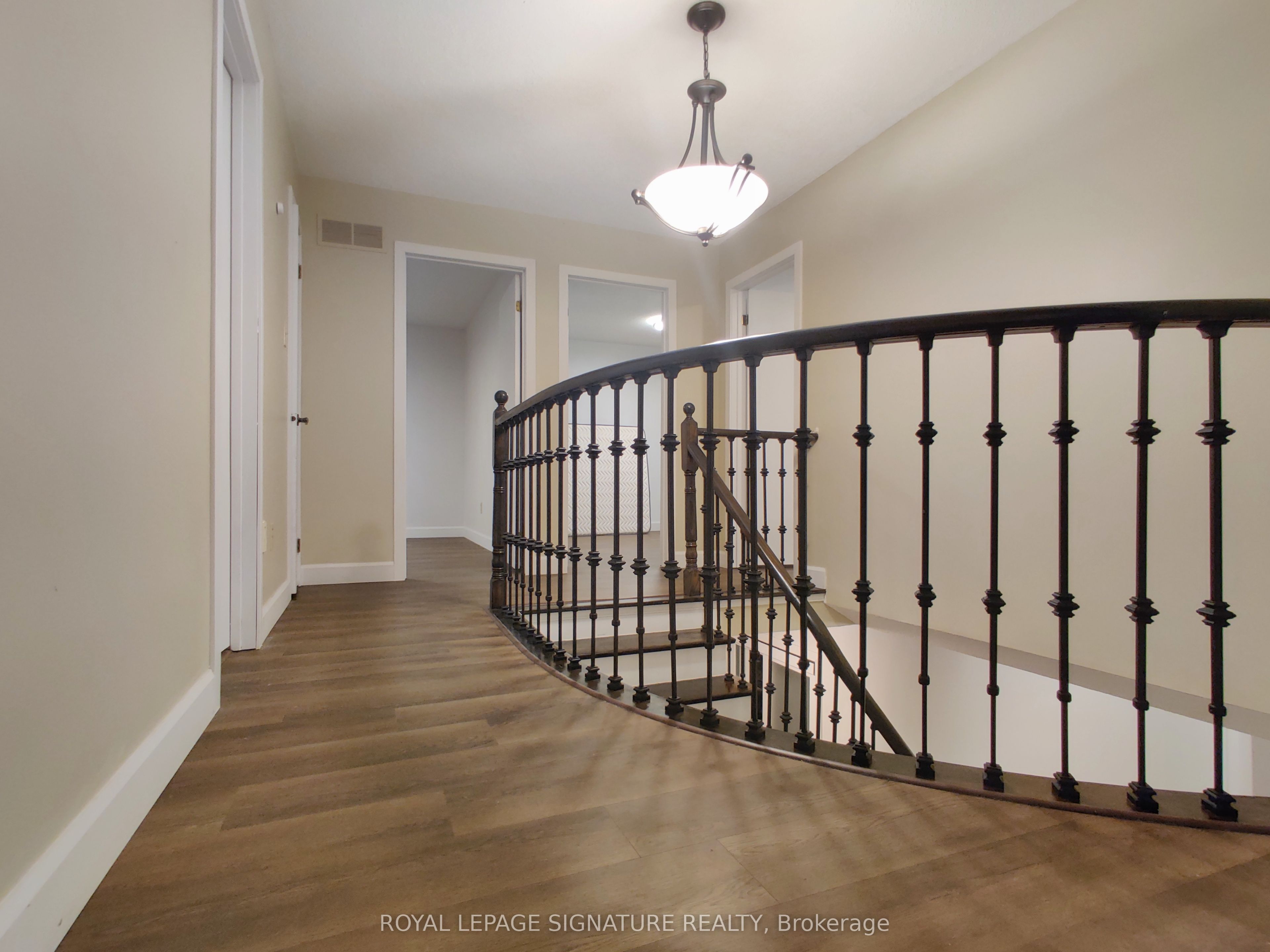 #upper - 2966 Caradoc Lane Property Photo 6