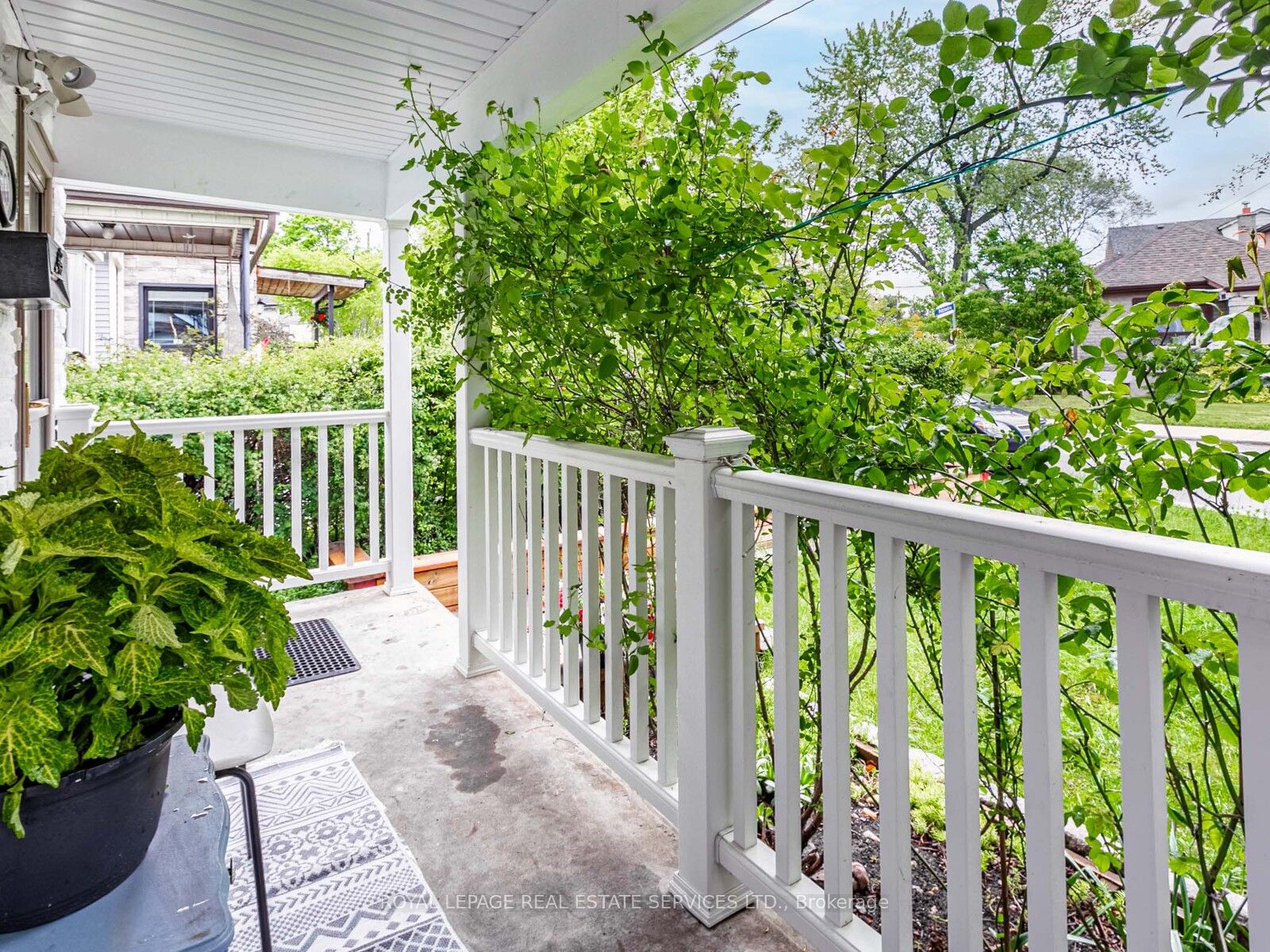 50 Florence Crescent Property Photo 3