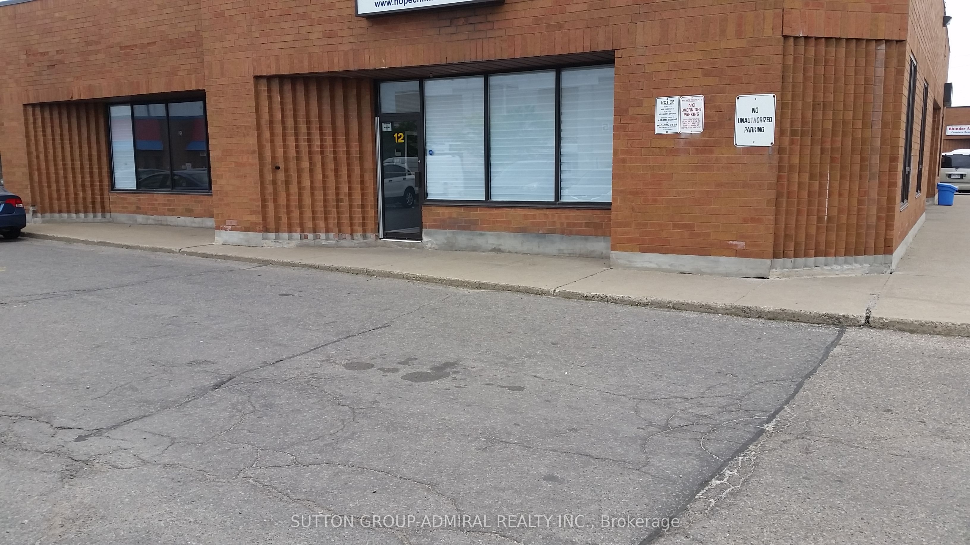 ##12 - 4 Melaine Drive Property Photo 1