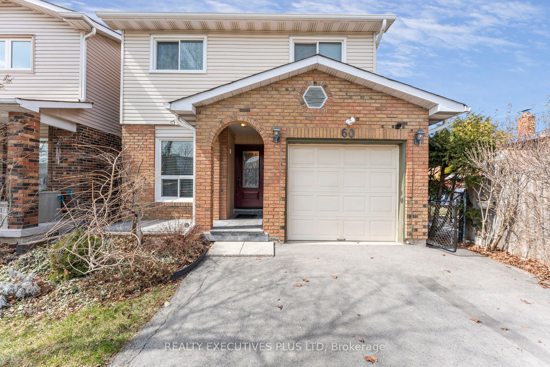 60 Pluto Drive Property Photo 1
