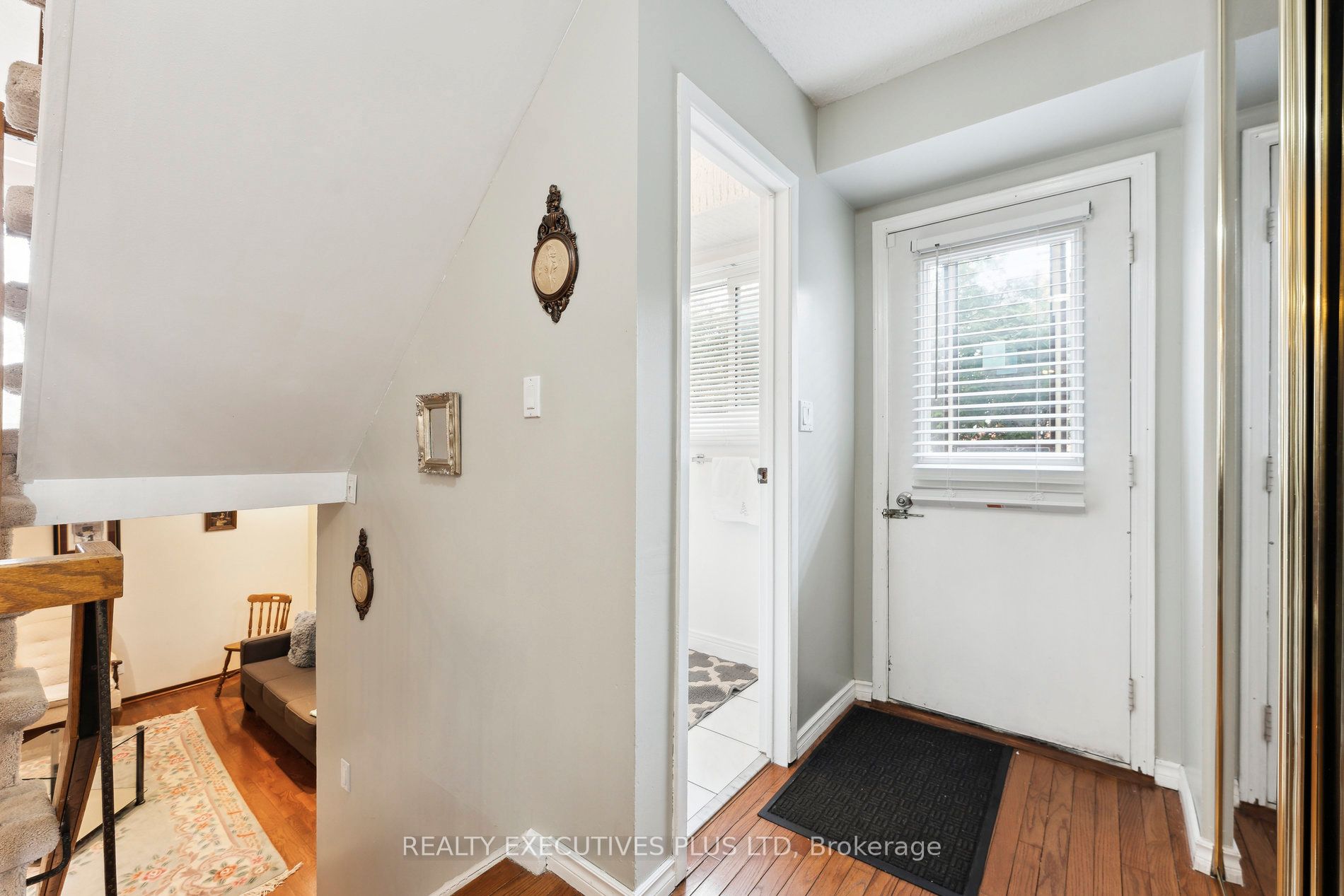 60 Pluto Drive Property Photo 14