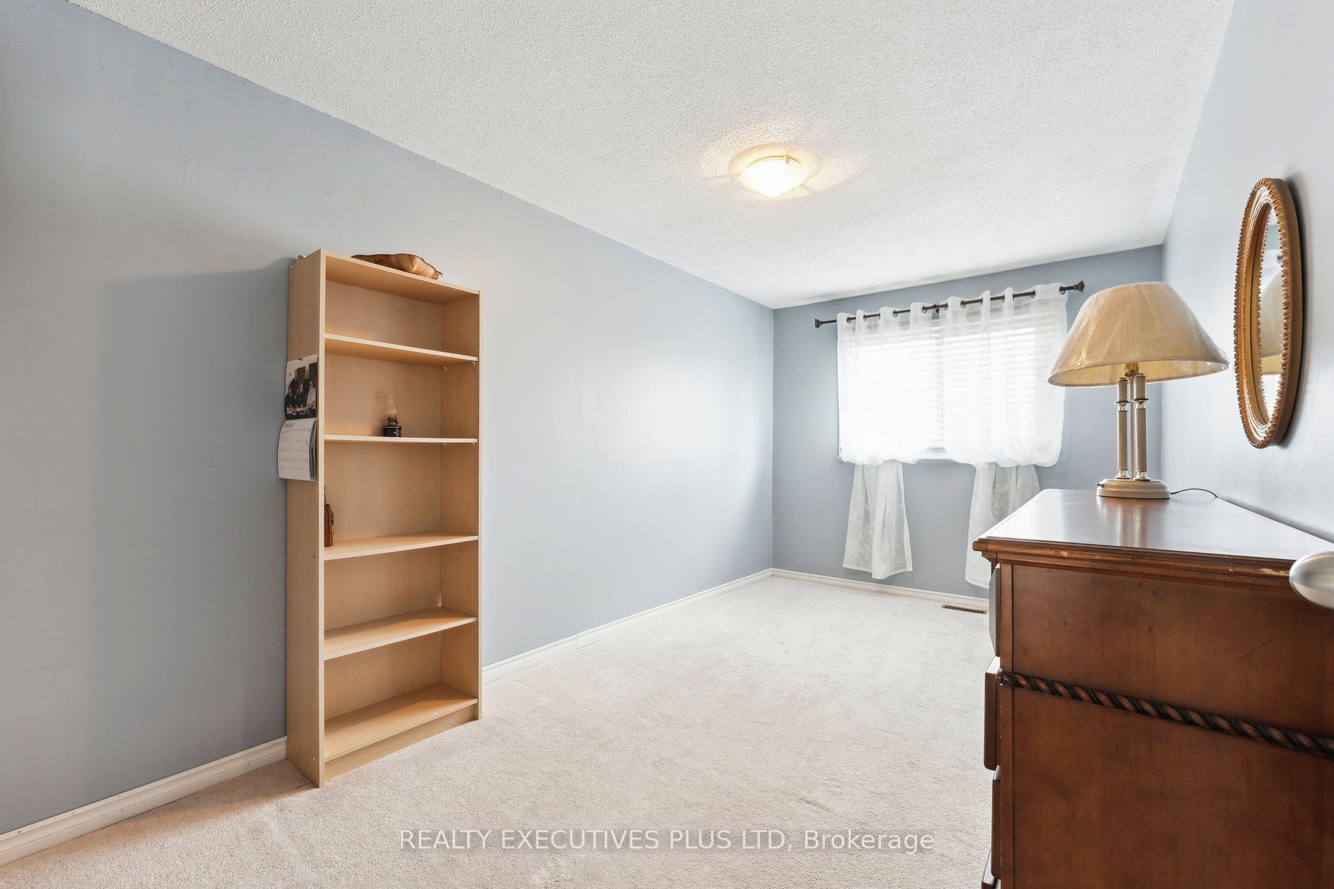 60 Pluto Drive Property Photo 24