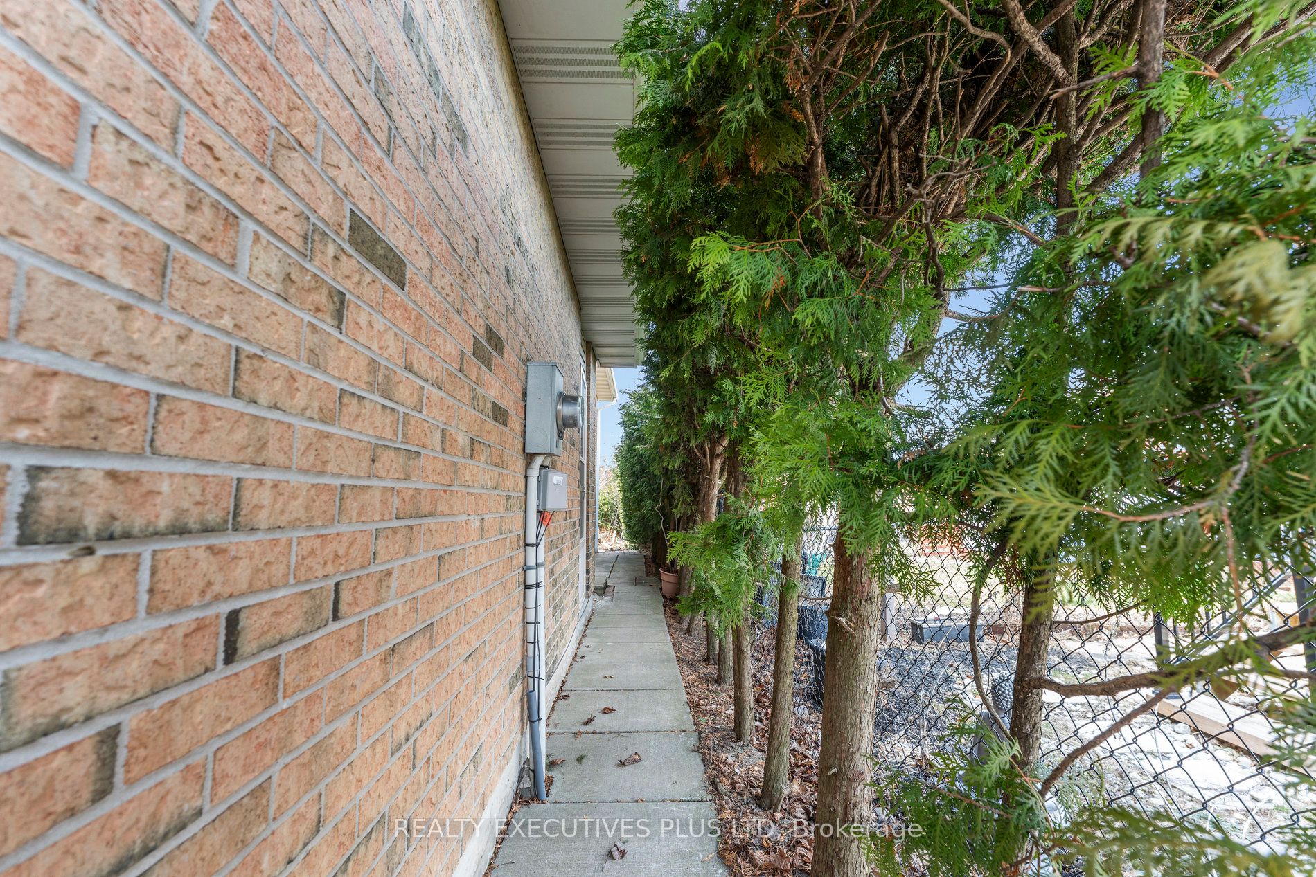 60 Pluto Drive Property Photo 42
