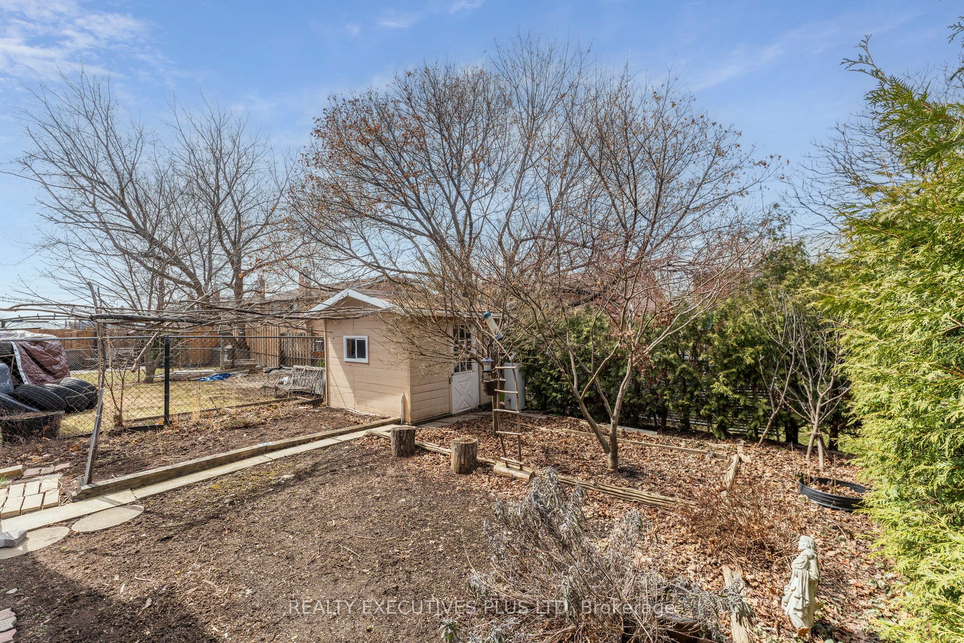 60 Pluto Drive Property Photo 43