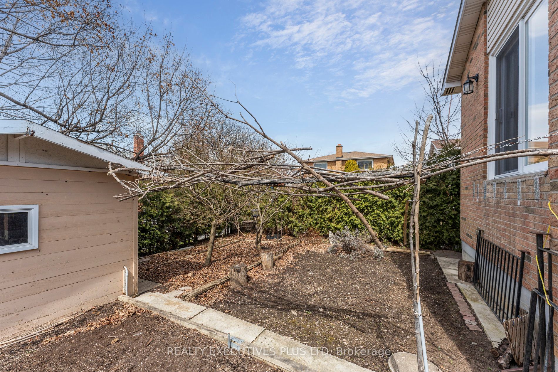 60 Pluto Drive Property Photo 44