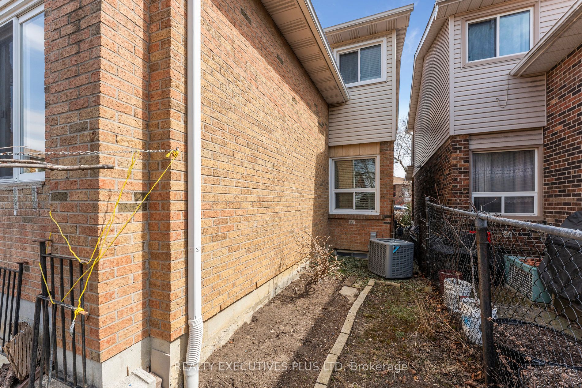 60 Pluto Drive Property Photo 45