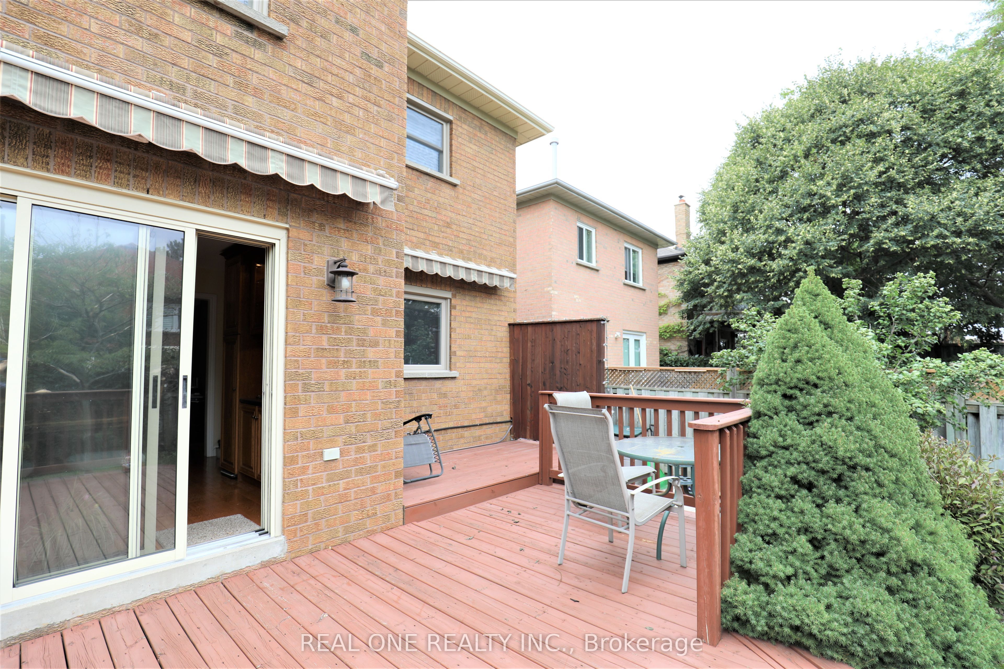 5650 Haddon Hall Road Property Photo 21