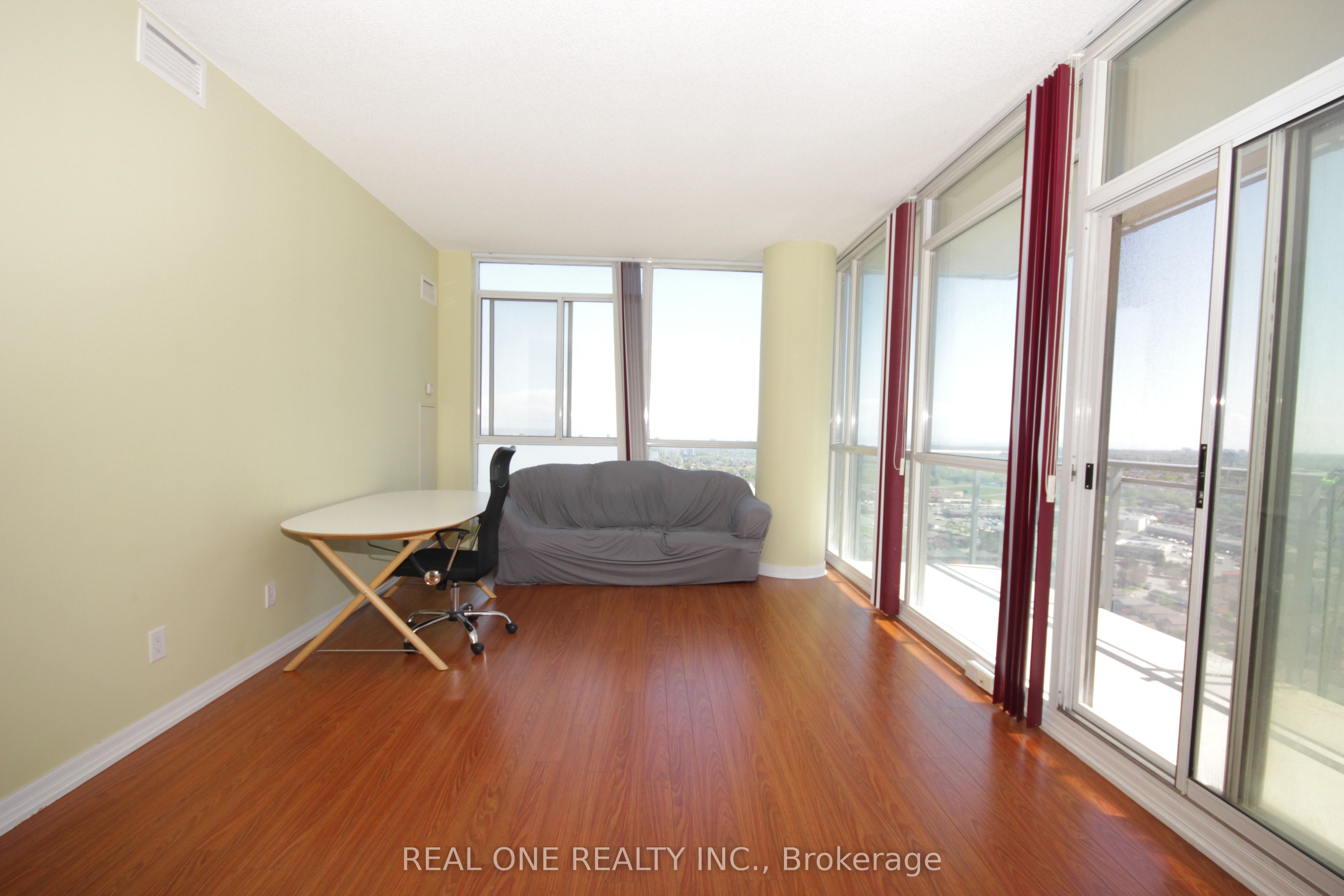 #2110 - 225 Webb Drive Property Photo 4