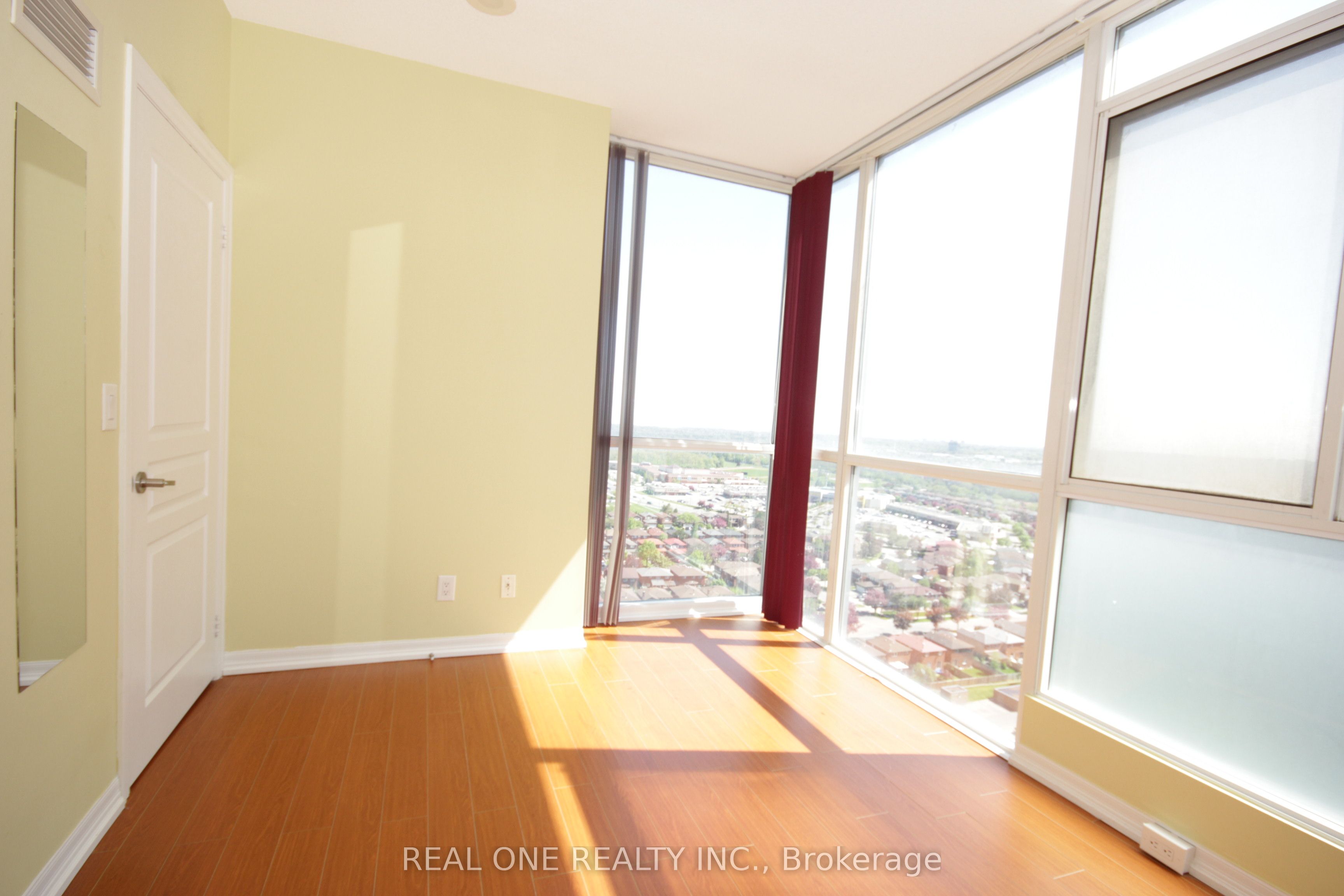 #2110 - 225 Webb Drive Property Photo 14