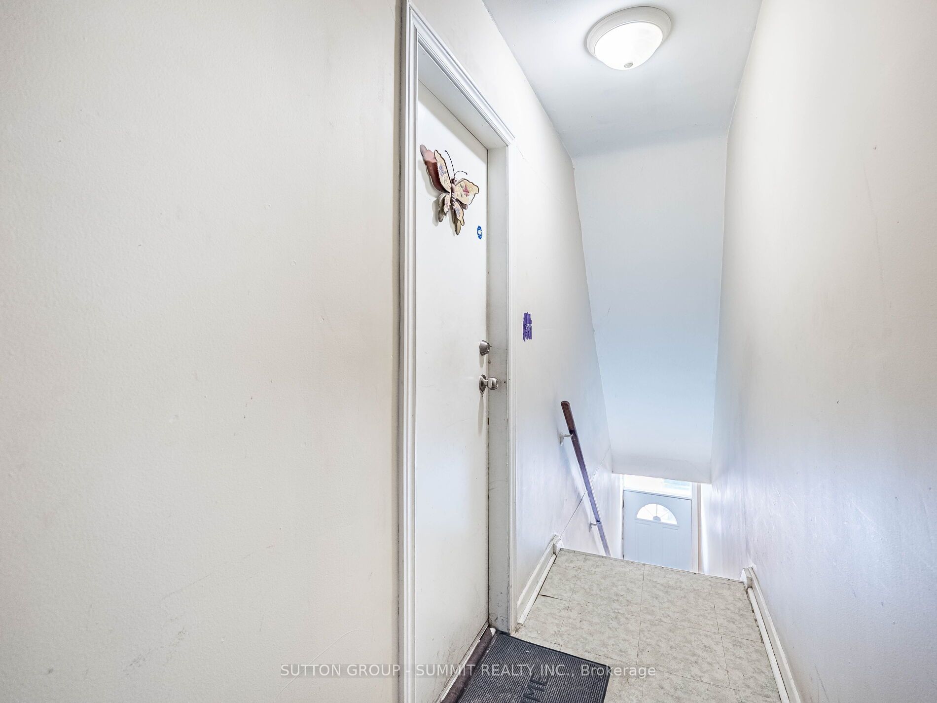 3094-3096 Lake Shore Boulevard Property Photo 24