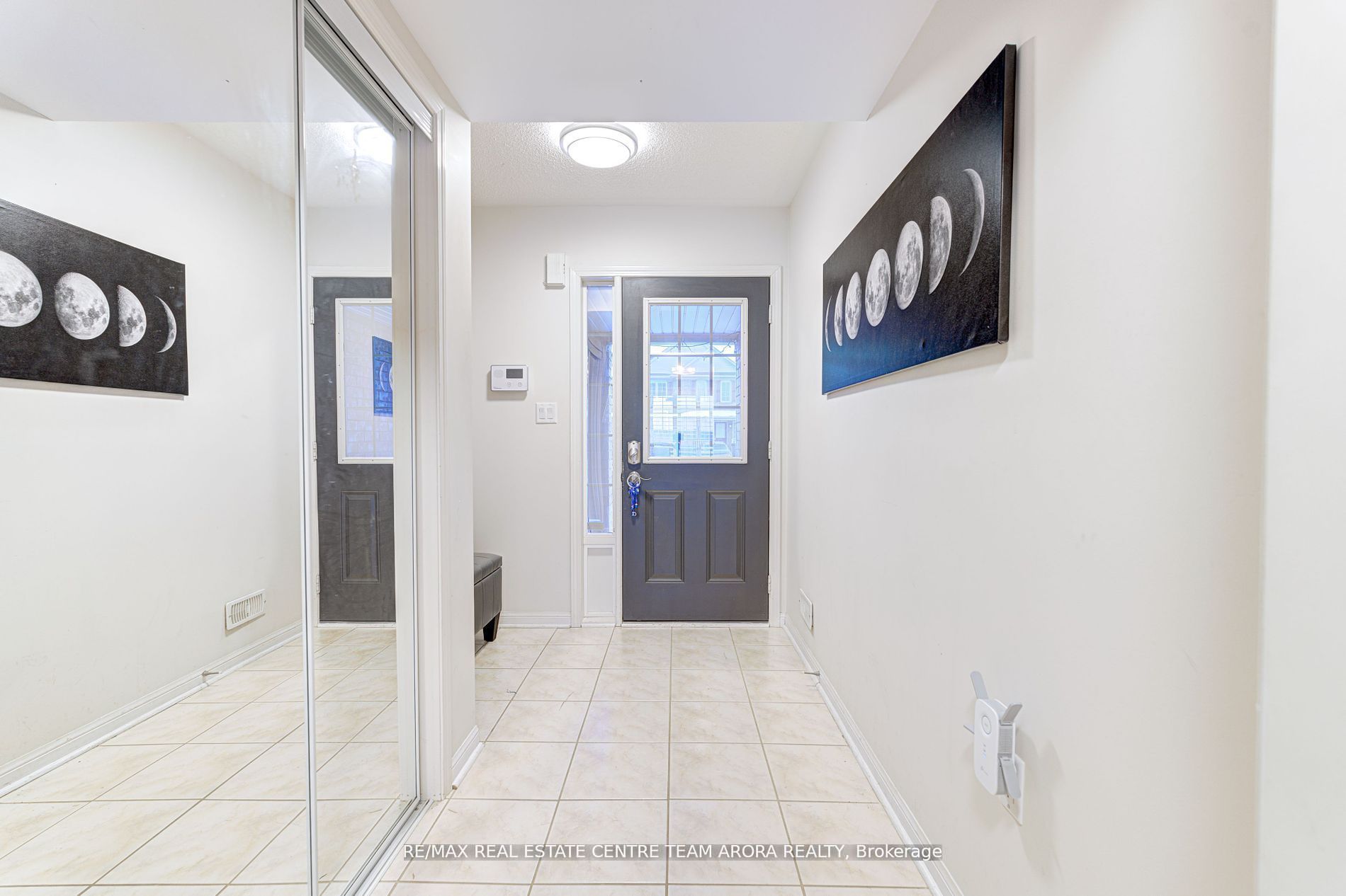 117 Decker Hollow Circle Property Photo 3