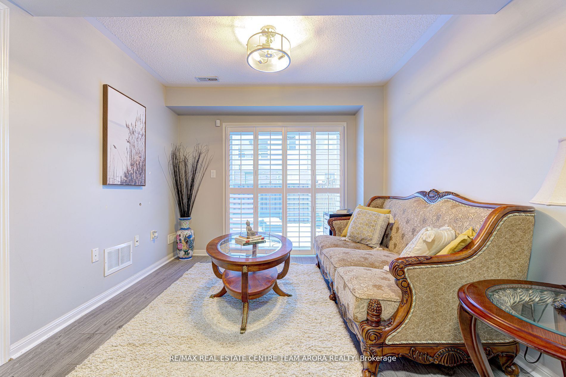 117 Decker Hollow Circle Property Photo 6