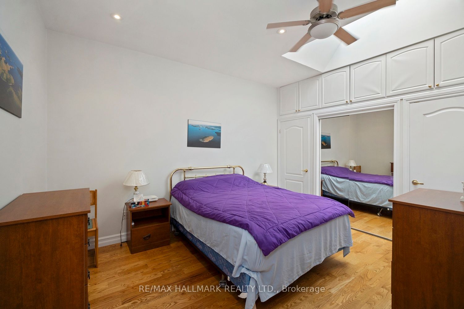 3631 Dundas Street Property Photo 9