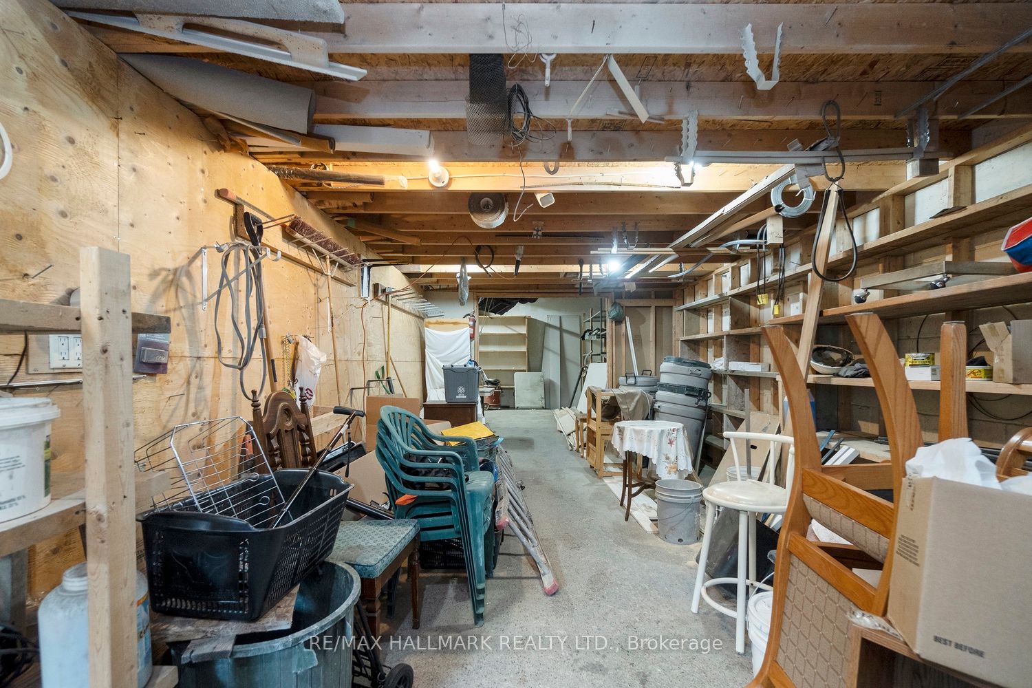 3631 Dundas Street Property Photo 17