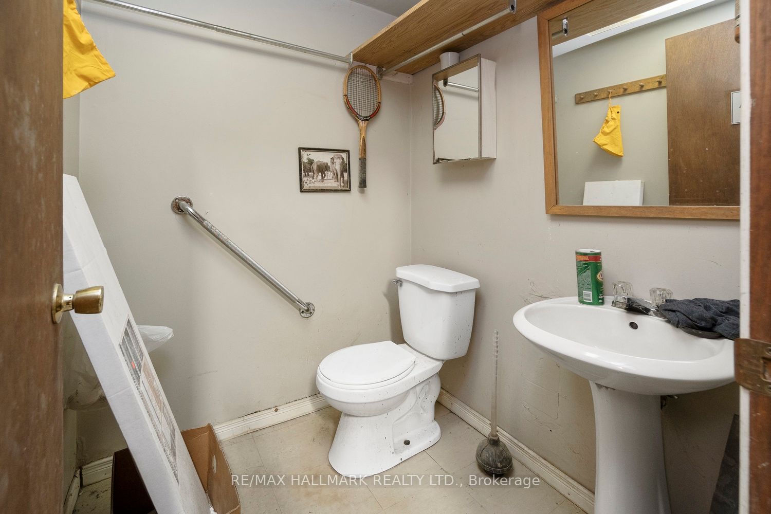 3631 Dundas Street Property Photo 21
