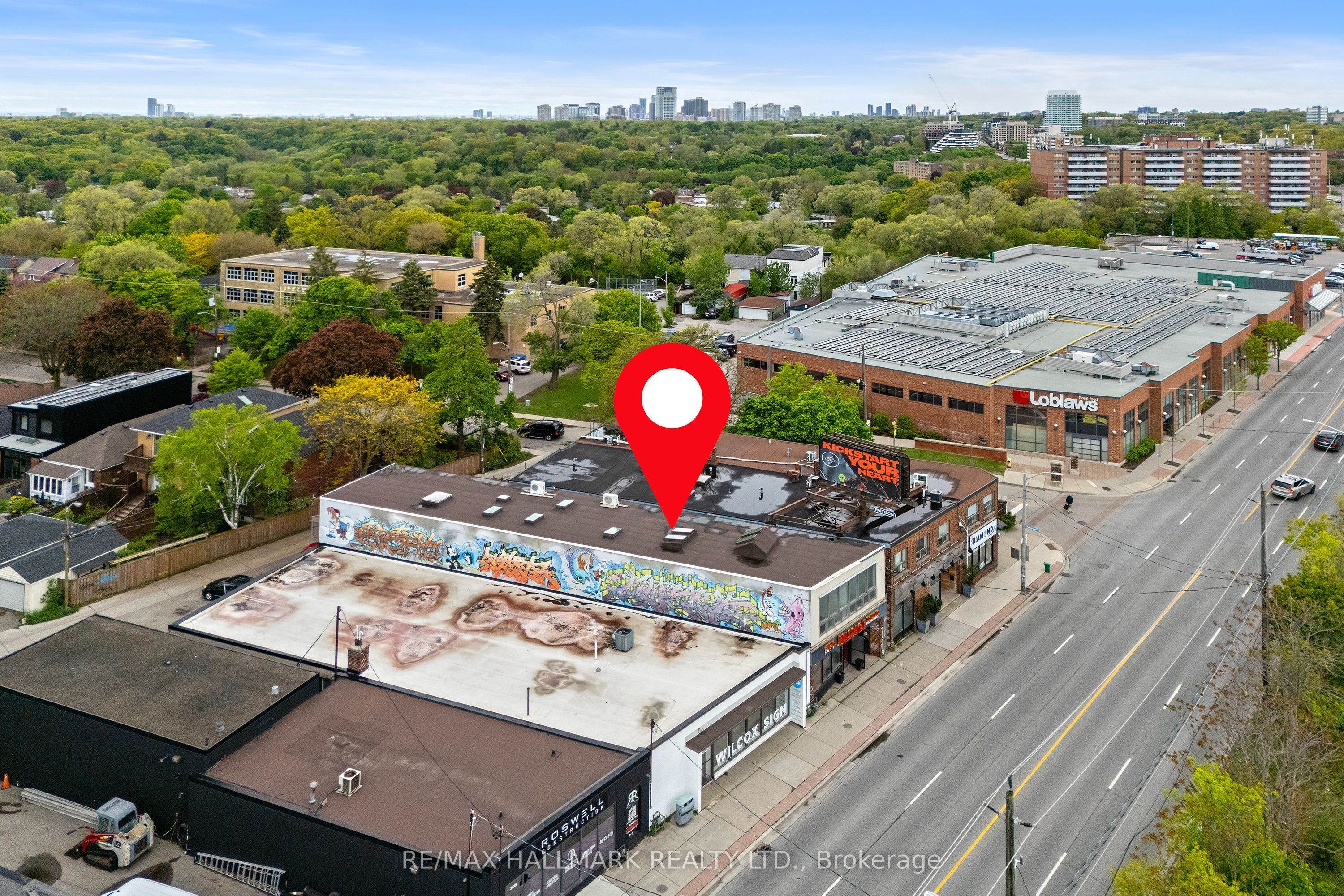 3631 Dundas Street Property Photo 31