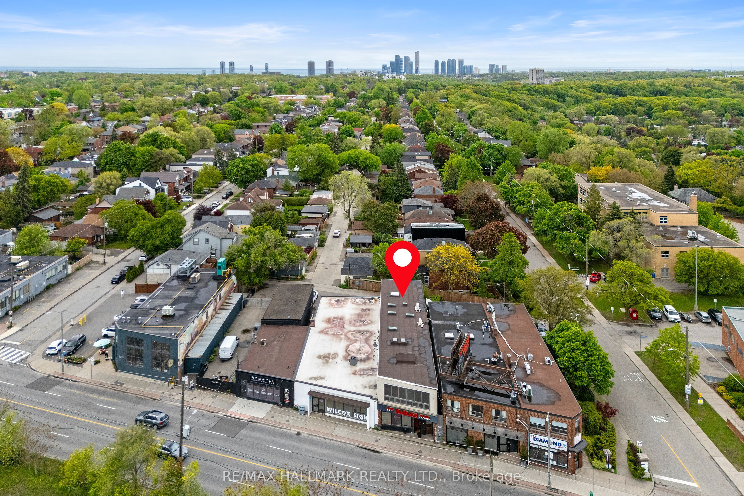 3631 Dundas Street Property Photo 37