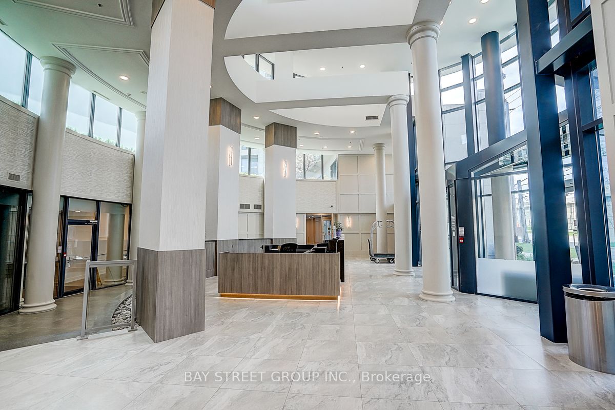2083 Lake Shore Boulevard W Lph14 Property Photo 6