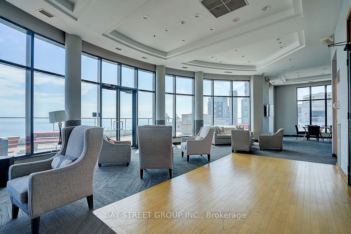 2083 Lake Shore Boulevard W Lph14 Property Photo 32