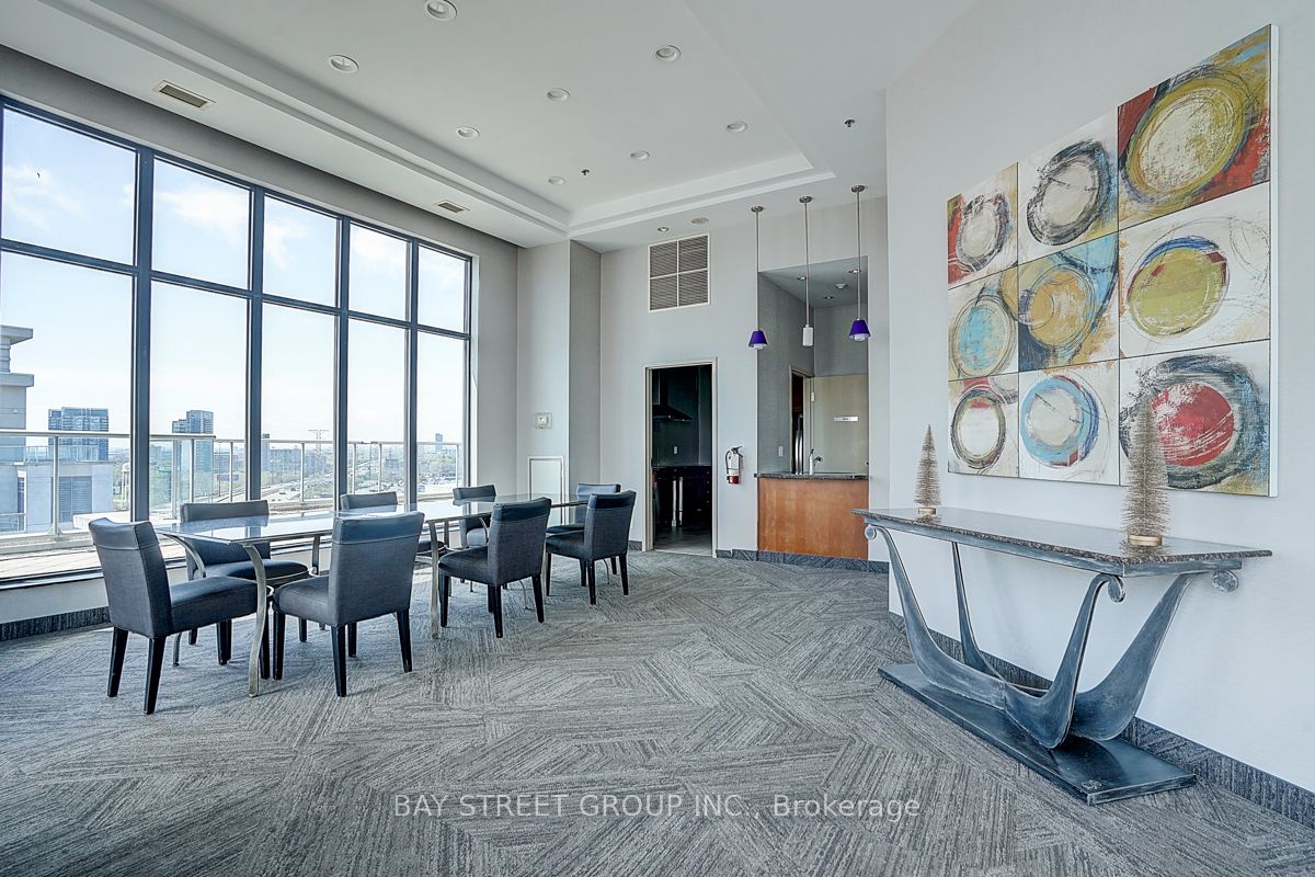 2083 Lake Shore Boulevard W Lph14 Property Photo 33