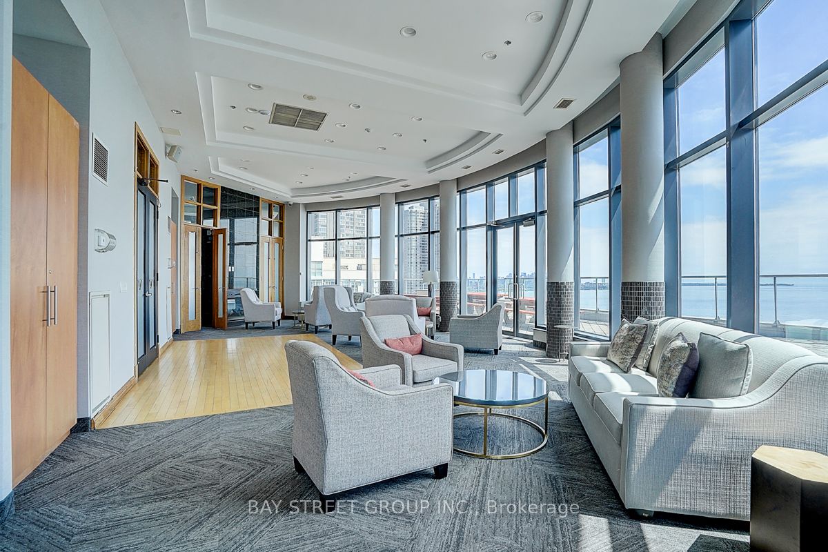 2083 Lake Shore Boulevard W Lph14 Property Photo 34