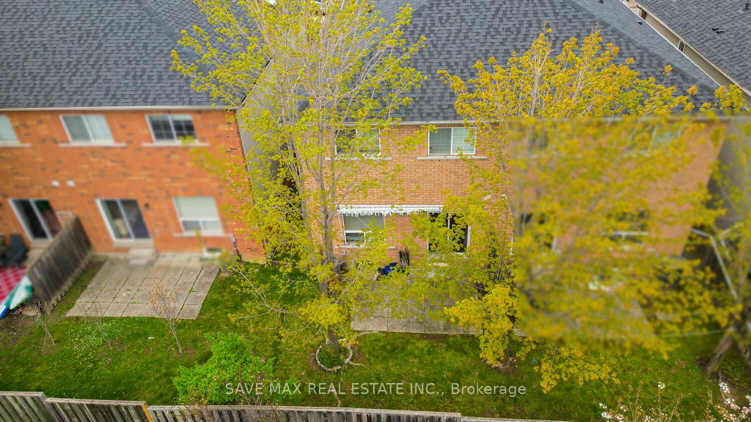 #18 - 2270 Britania Road Property Photo 35
