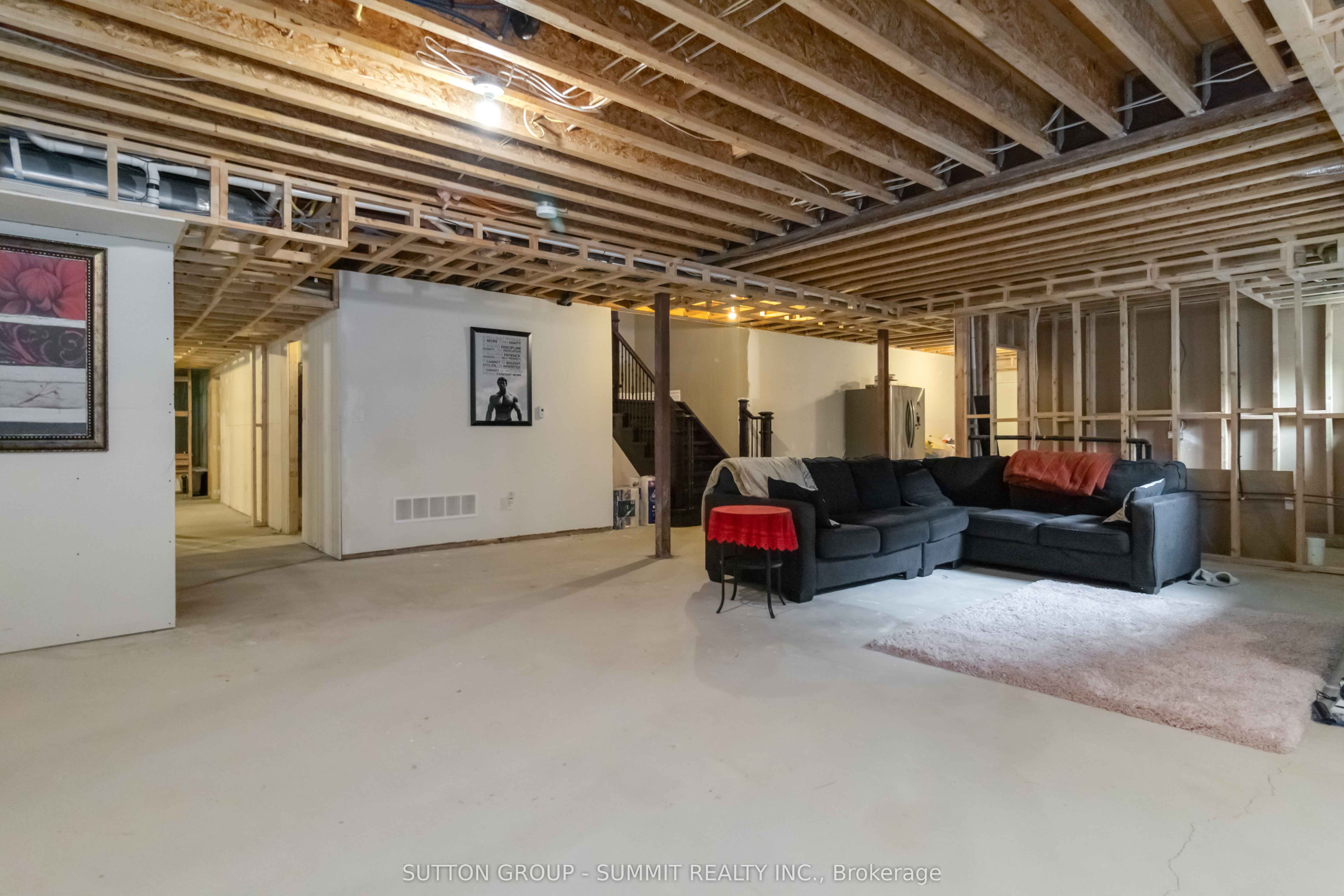 7 Tristan Court Property Photo 36