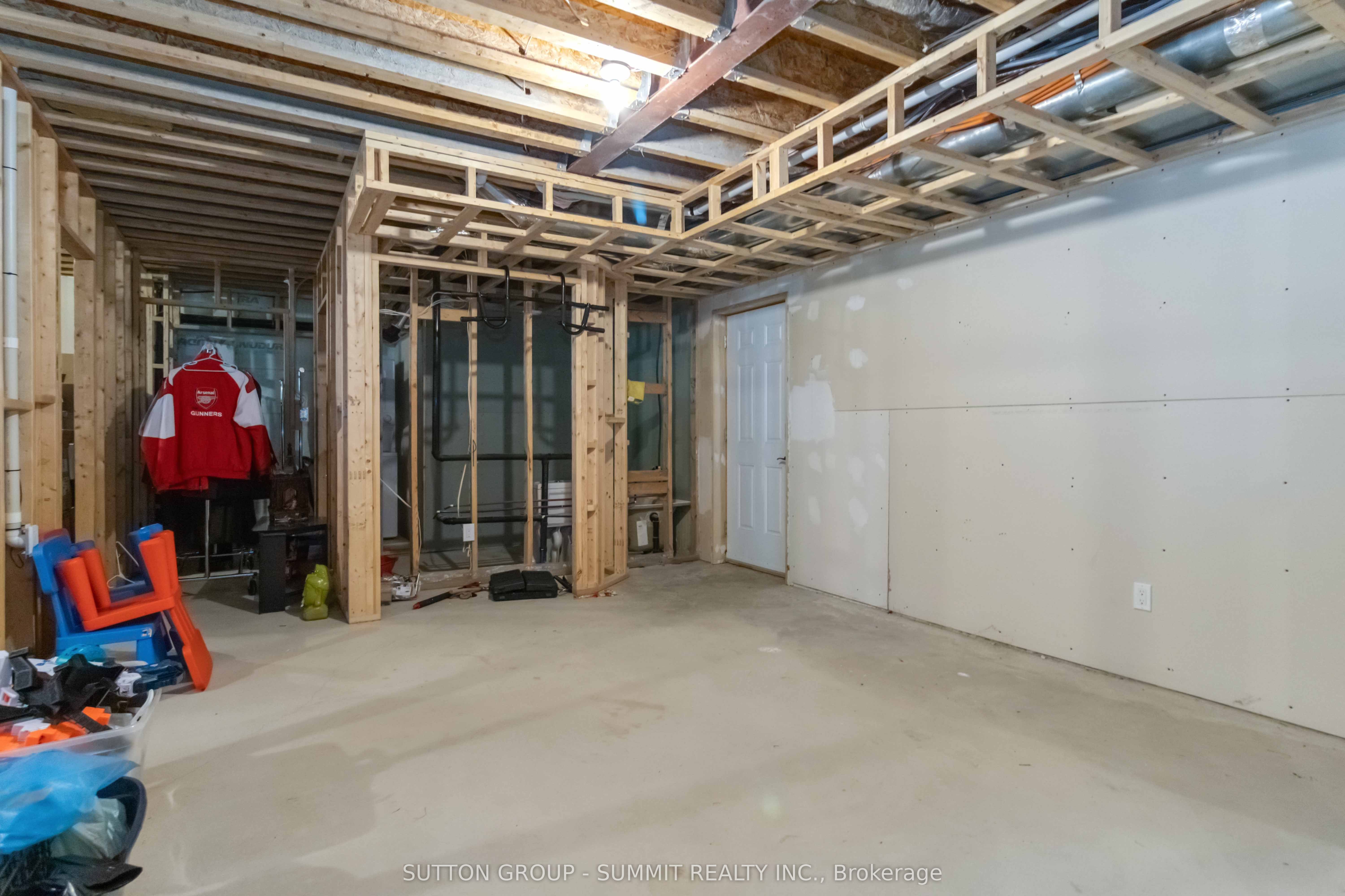 7 Tristan Court Property Photo 42