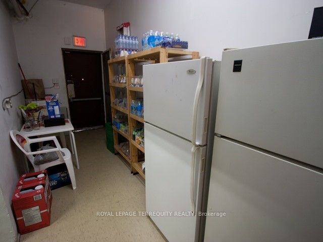 1680 St Clair Avenue Property Photo 8
