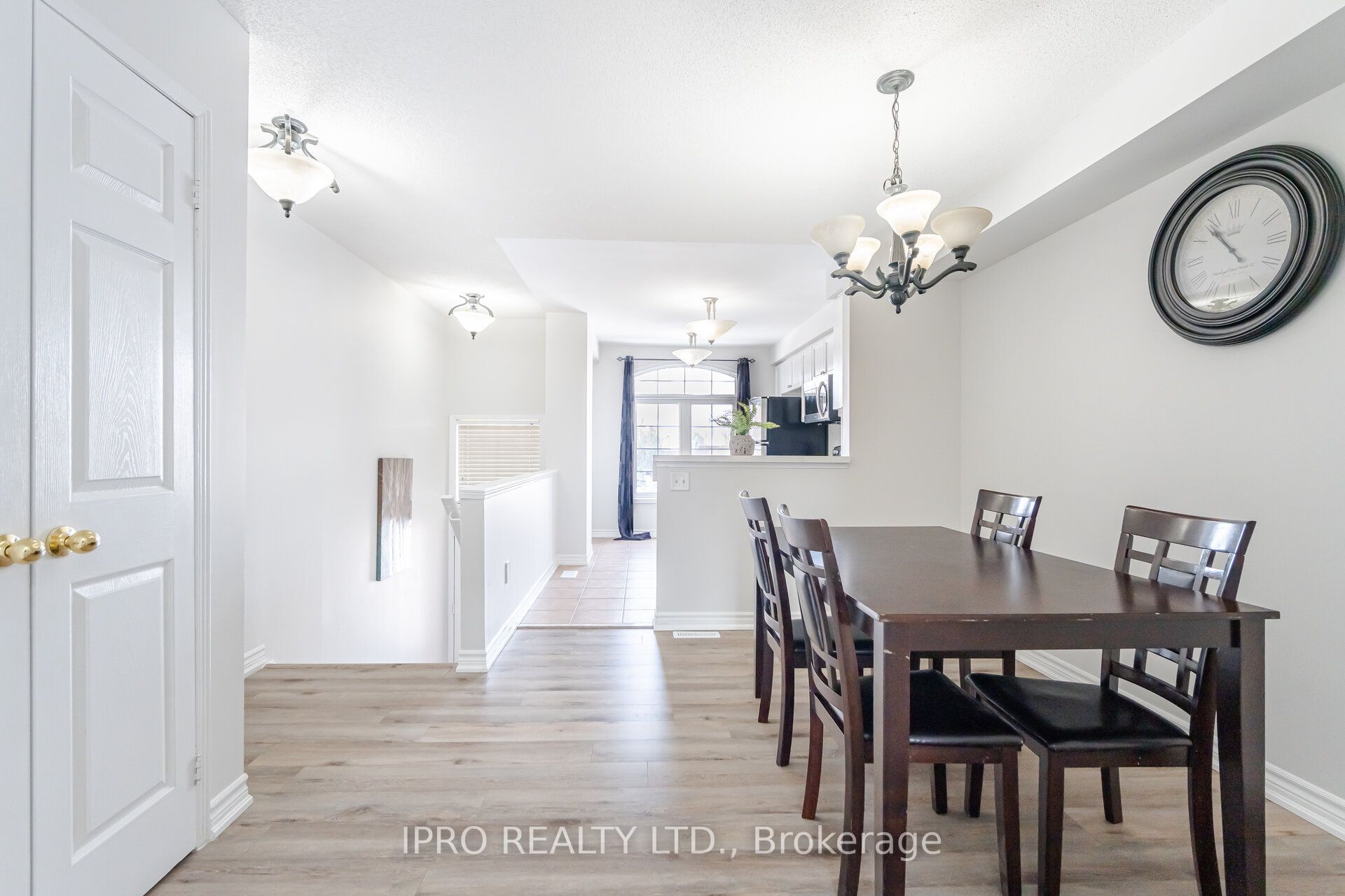 3356 Redpath Circle Property Photo 13
