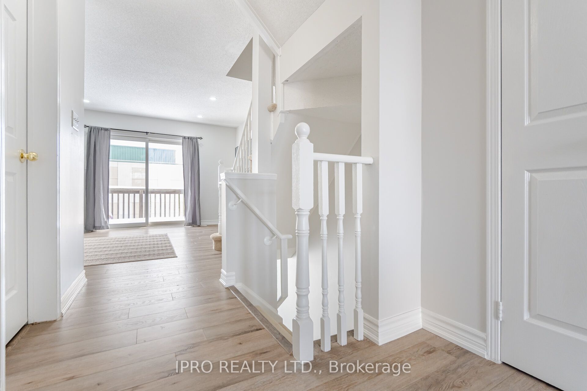 3356 Redpath Circle Property Photo 27