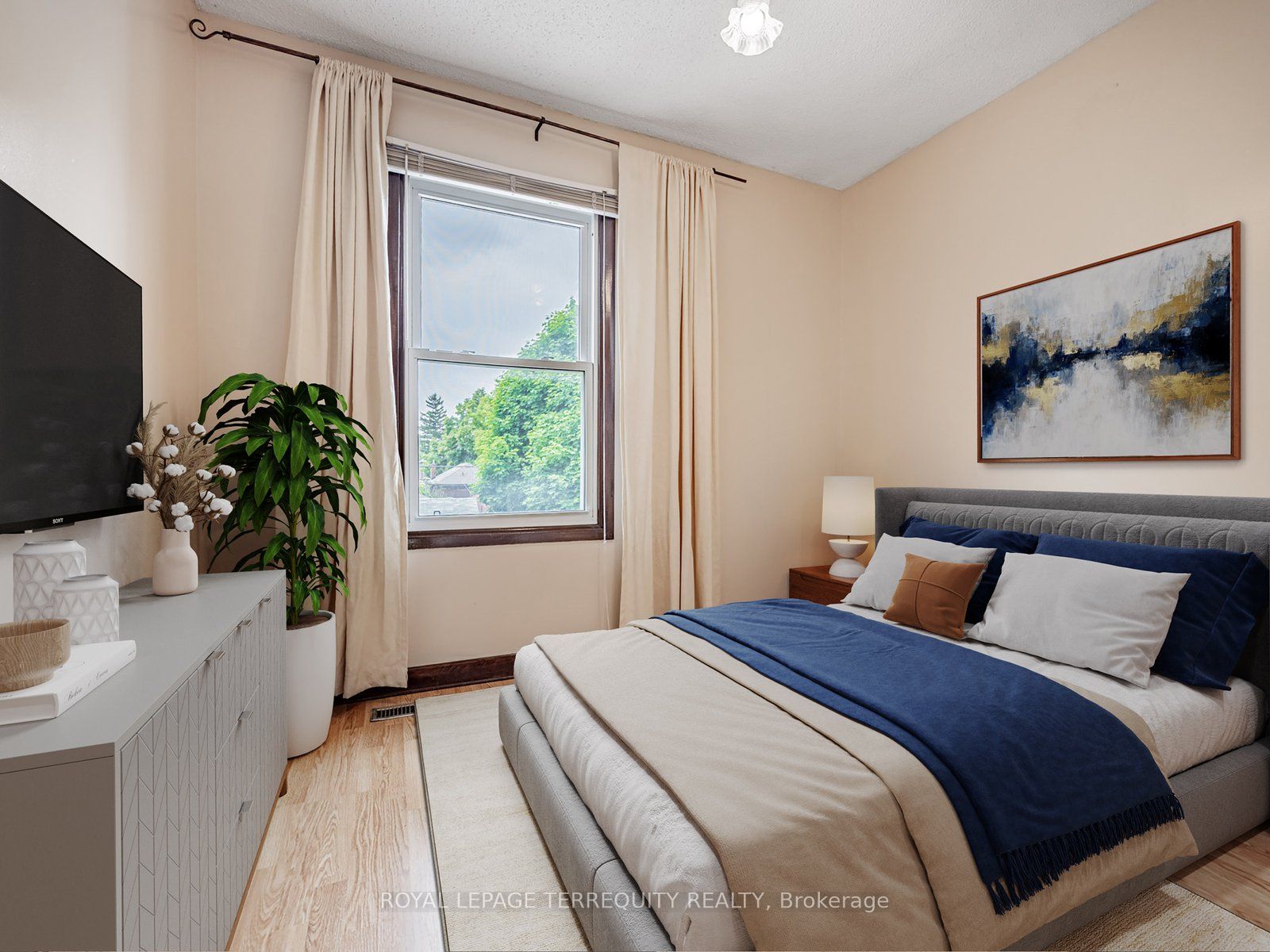 578 Durie Street Property Photo 11